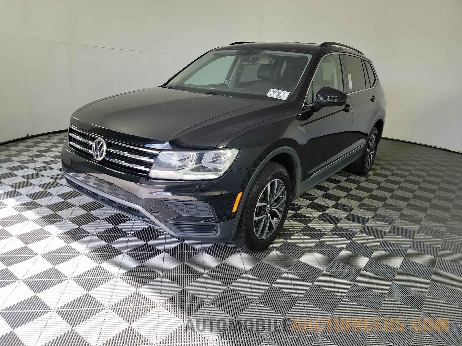 3VV3B7AX8LM081635 Volkswagen Tiguan 2020