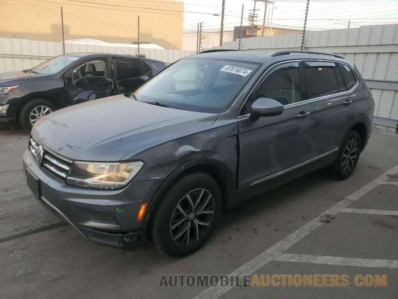 3VV3B7AX9JM211791 VOLKSWAGEN TIGUAN 2018