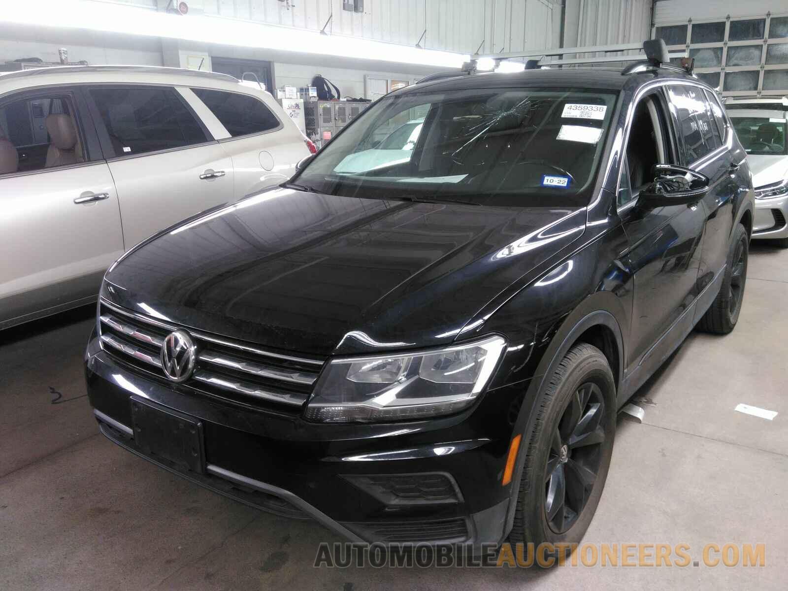 3VV3B7AX9KM067094 Volkswagen Tiguan 2019