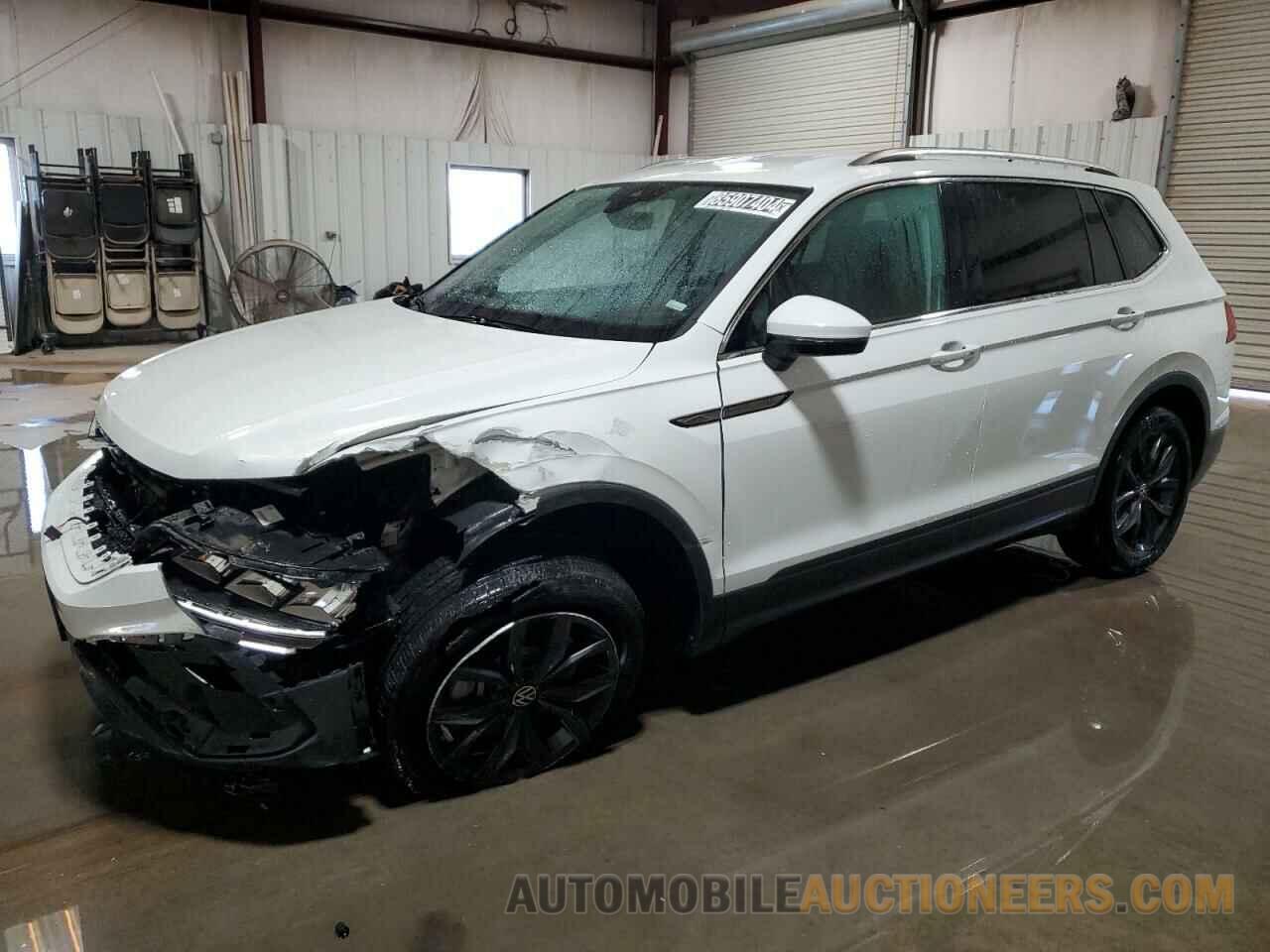 3VV3B7AX9RM047096 VOLKSWAGEN TIGUAN 2024