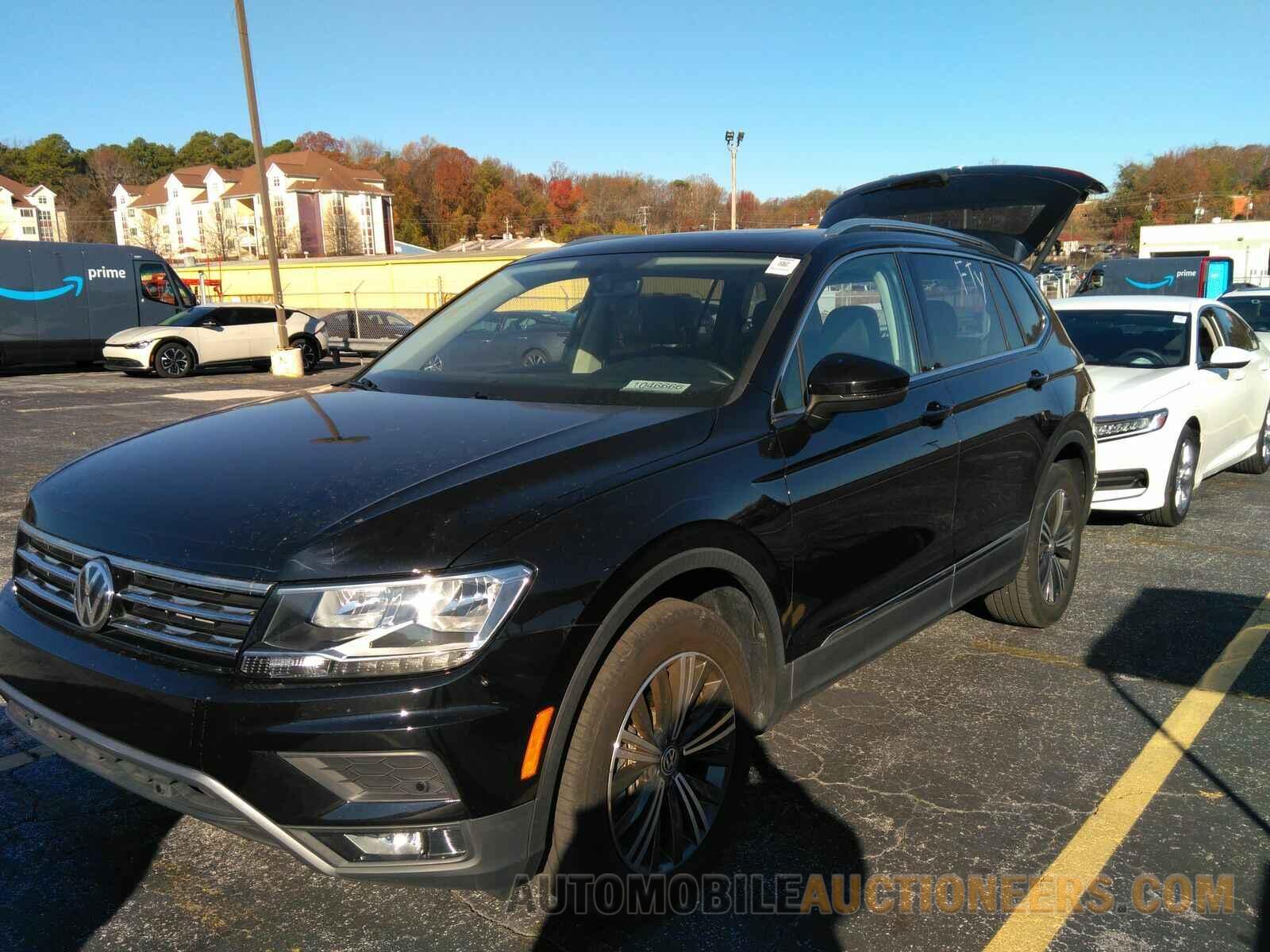 3VV3B7AXXKM080890 Volkswagen Tiguan 2019