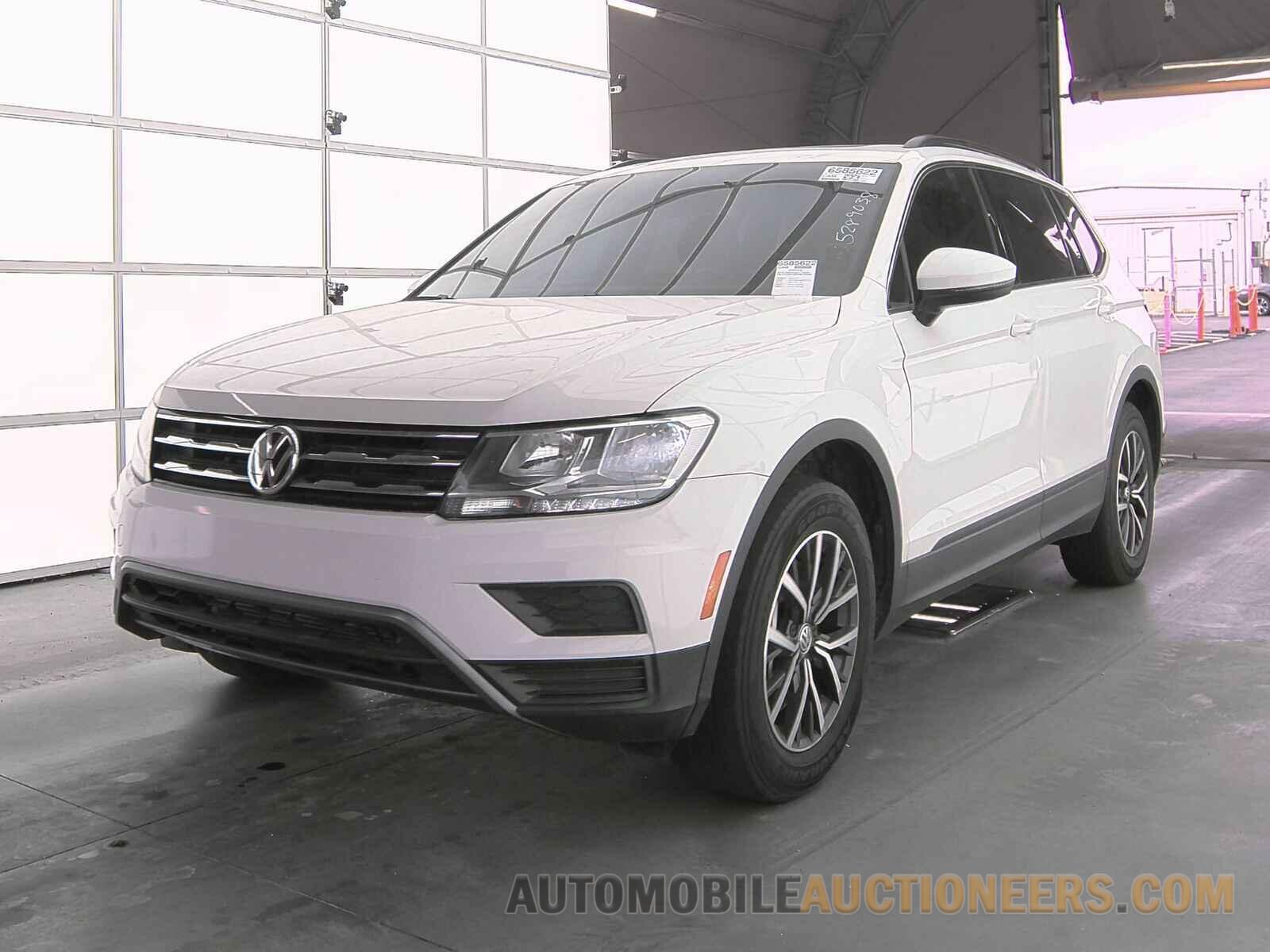 3VV3B7AXXKM132244 Volkswagen Tiguan 2019