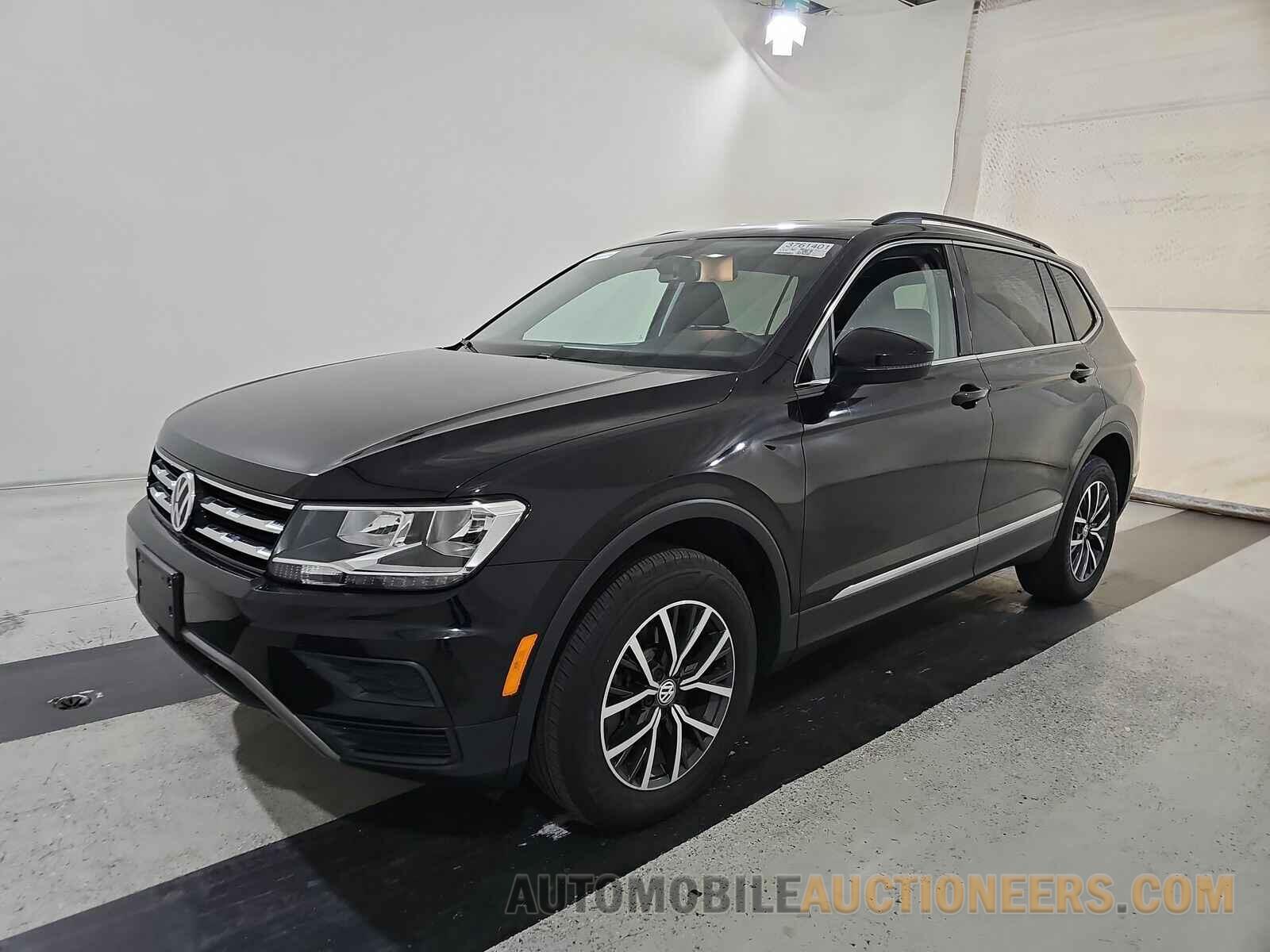 3VV3B7AXXLM174799 Volkswagen Tiguan 2020