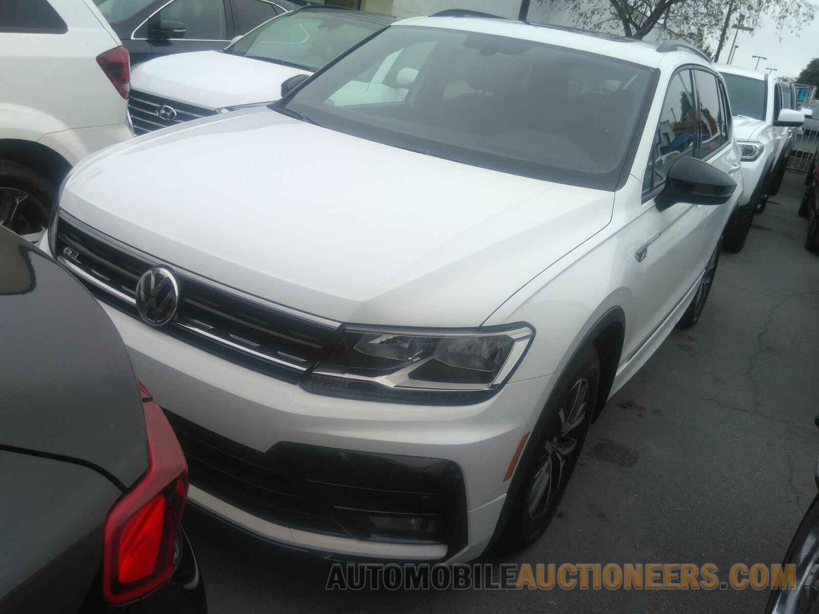 3VV3B7AXXMM021471 Volkswagen Tiguan 2021