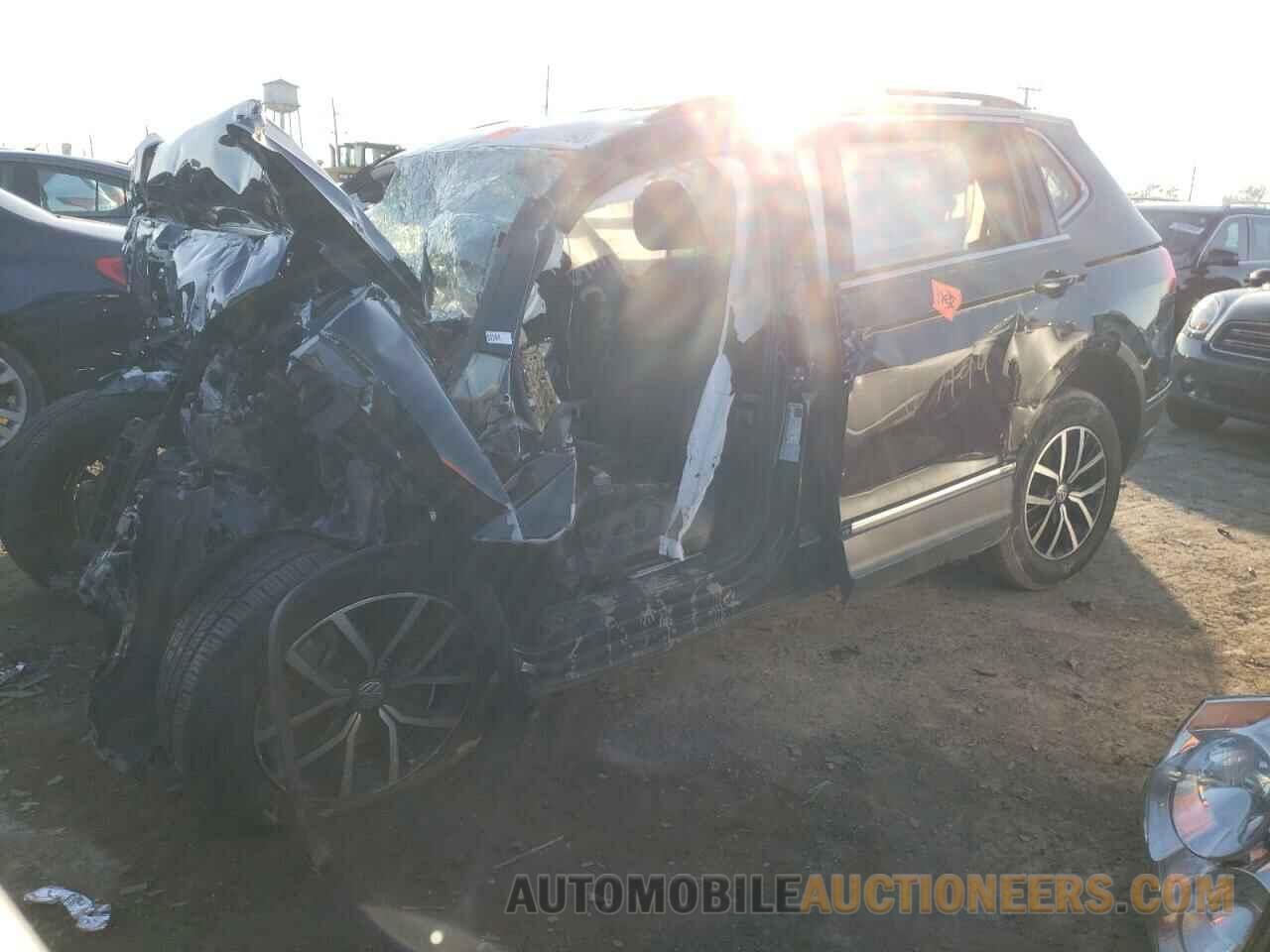 3VV3B7AXXMM030607 VOLKSWAGEN TIGUAN 2021