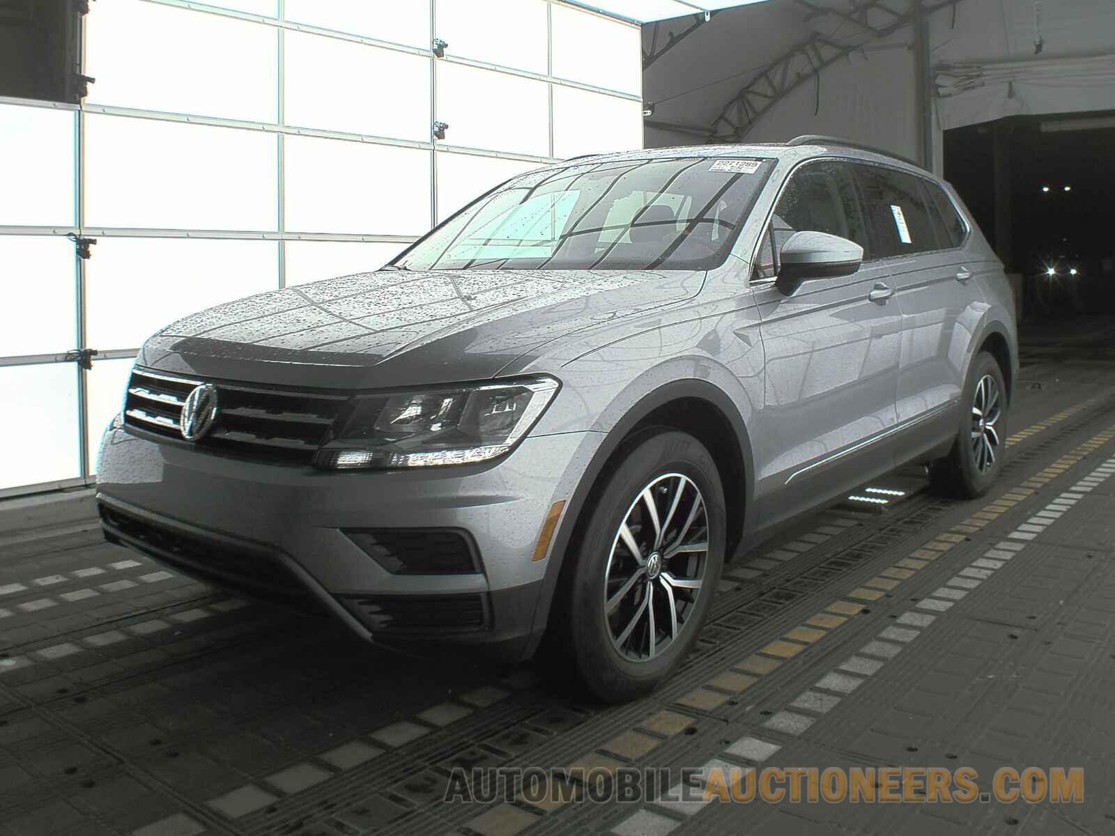 3VV3B7AXXMM142789 Volkswagen Tiguan 2021