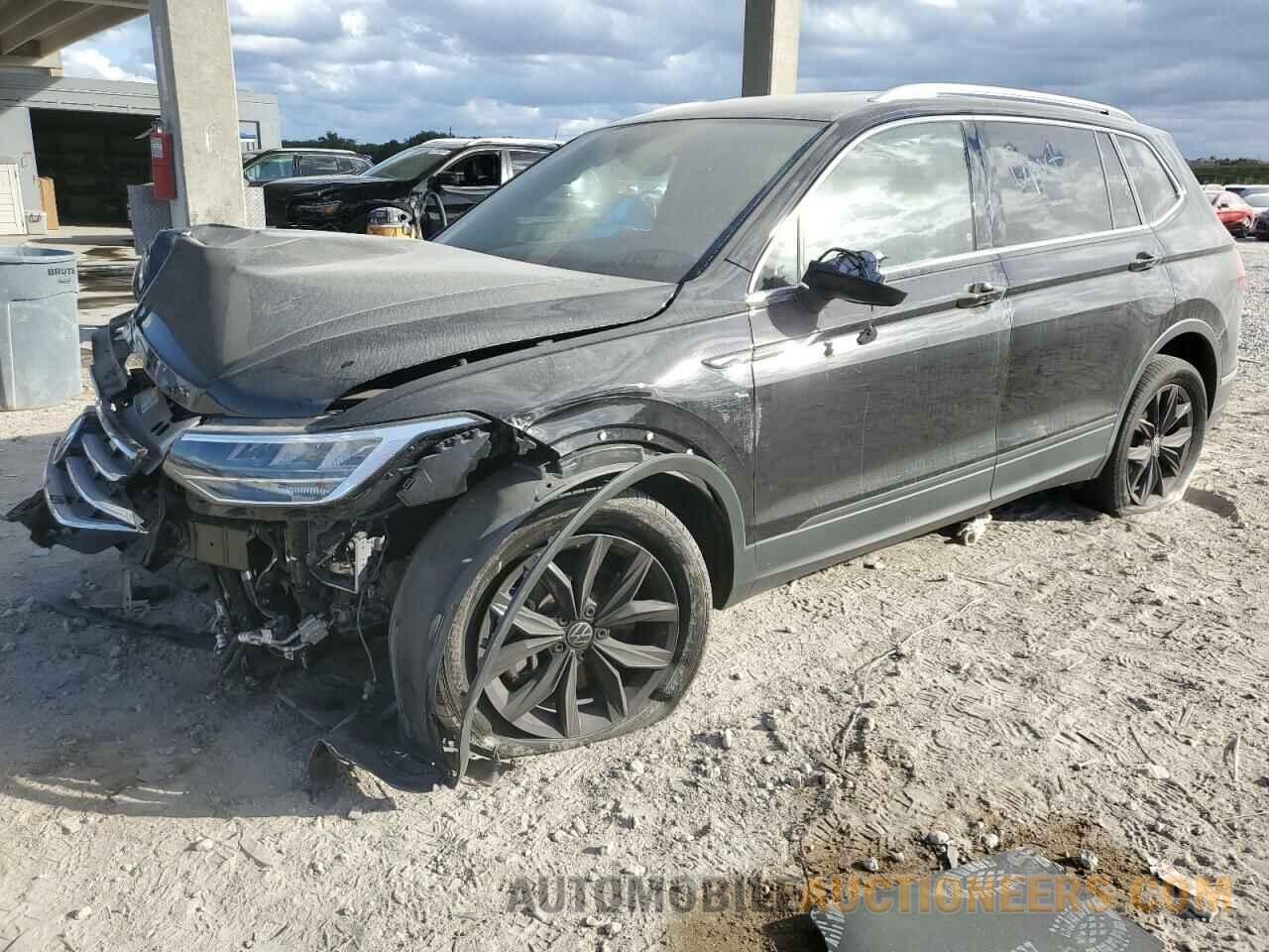 3VV3B7AXXPM082811 VOLKSWAGEN TIGUAN 2023