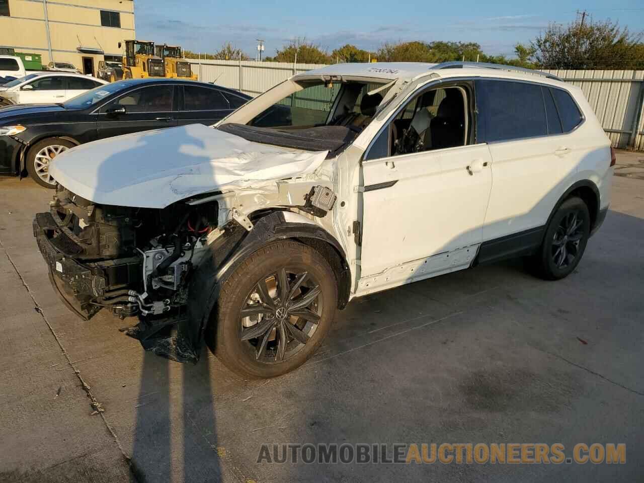 3VV3B7AXXRM098882 VOLKSWAGEN TIGUAN 2024