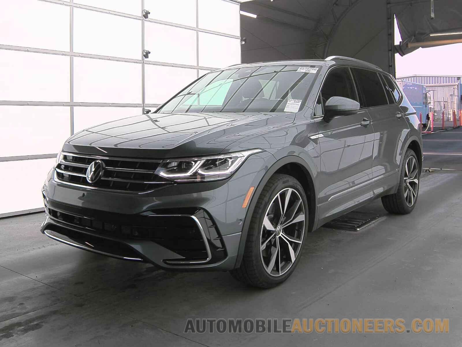 3VV4B7AX2PM030822 Volkswagen Tiguan 2023