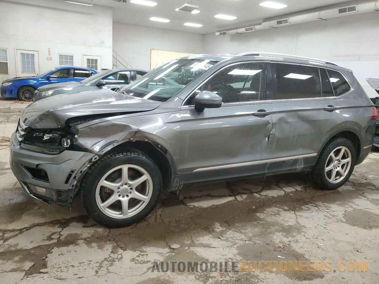 3VV4B7AX9JM002703 VOLKSWAGEN TIGUAN 2018