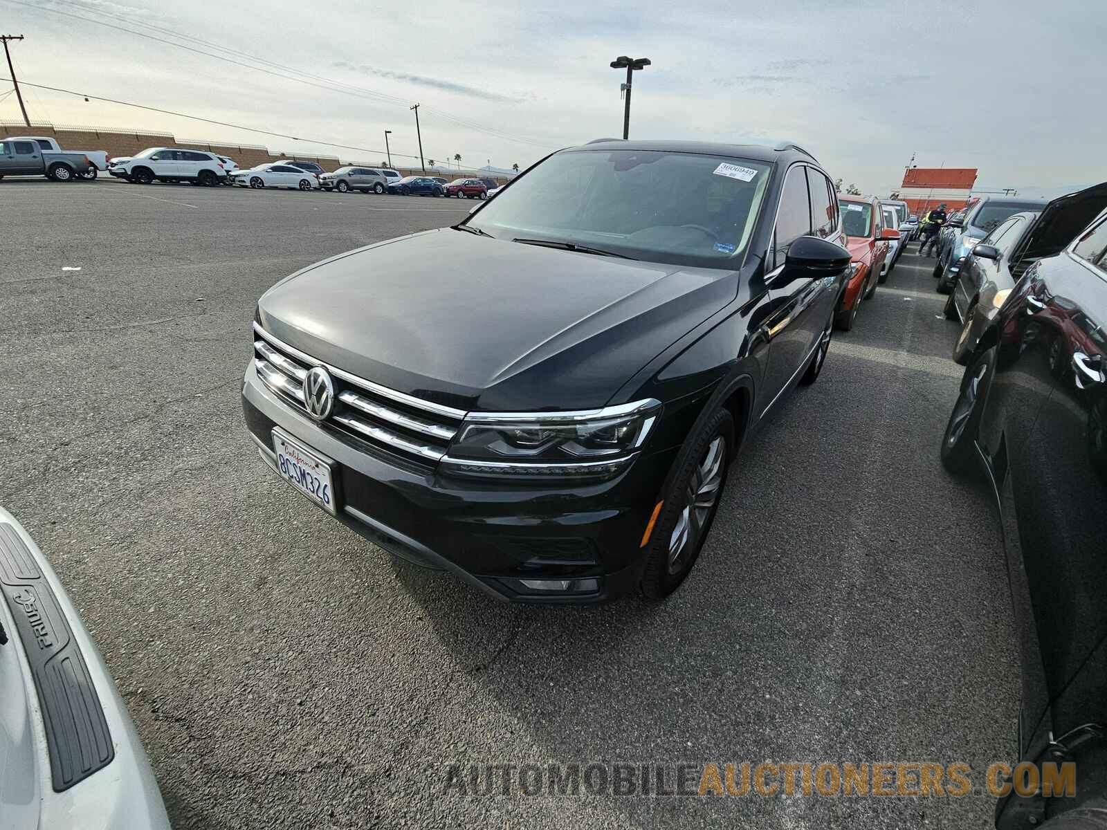 3VV4B7AX9JM103272 Volkswagen Tiguan 2018