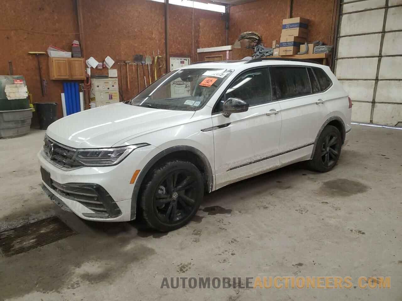 3VV8B7AX2RM043431 VOLKSWAGEN TIGUAN 2024