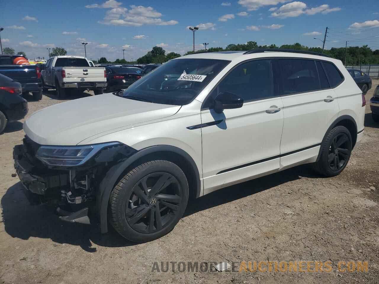 3VV8B7AX7RM024325 VOLKSWAGEN TIGUAN 2024