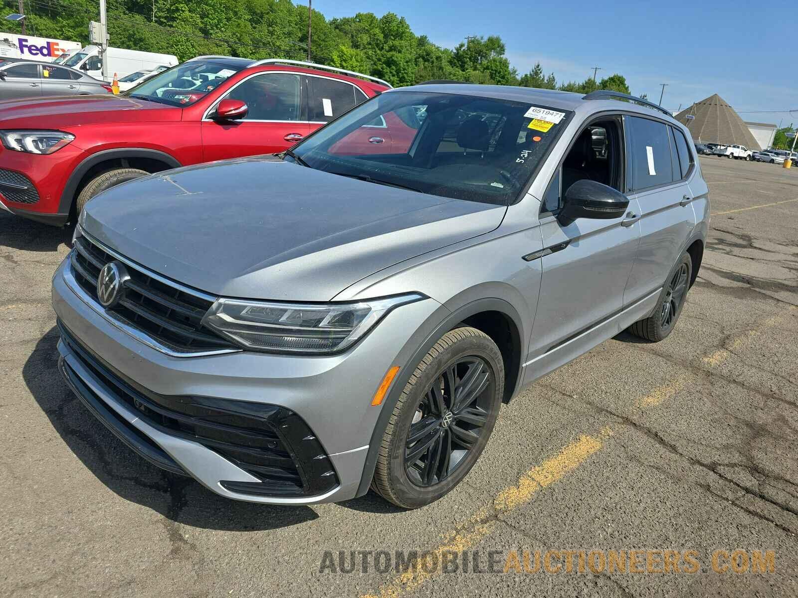 3VV8B7AXXNM018108 Volkswagen Tiguan 2022