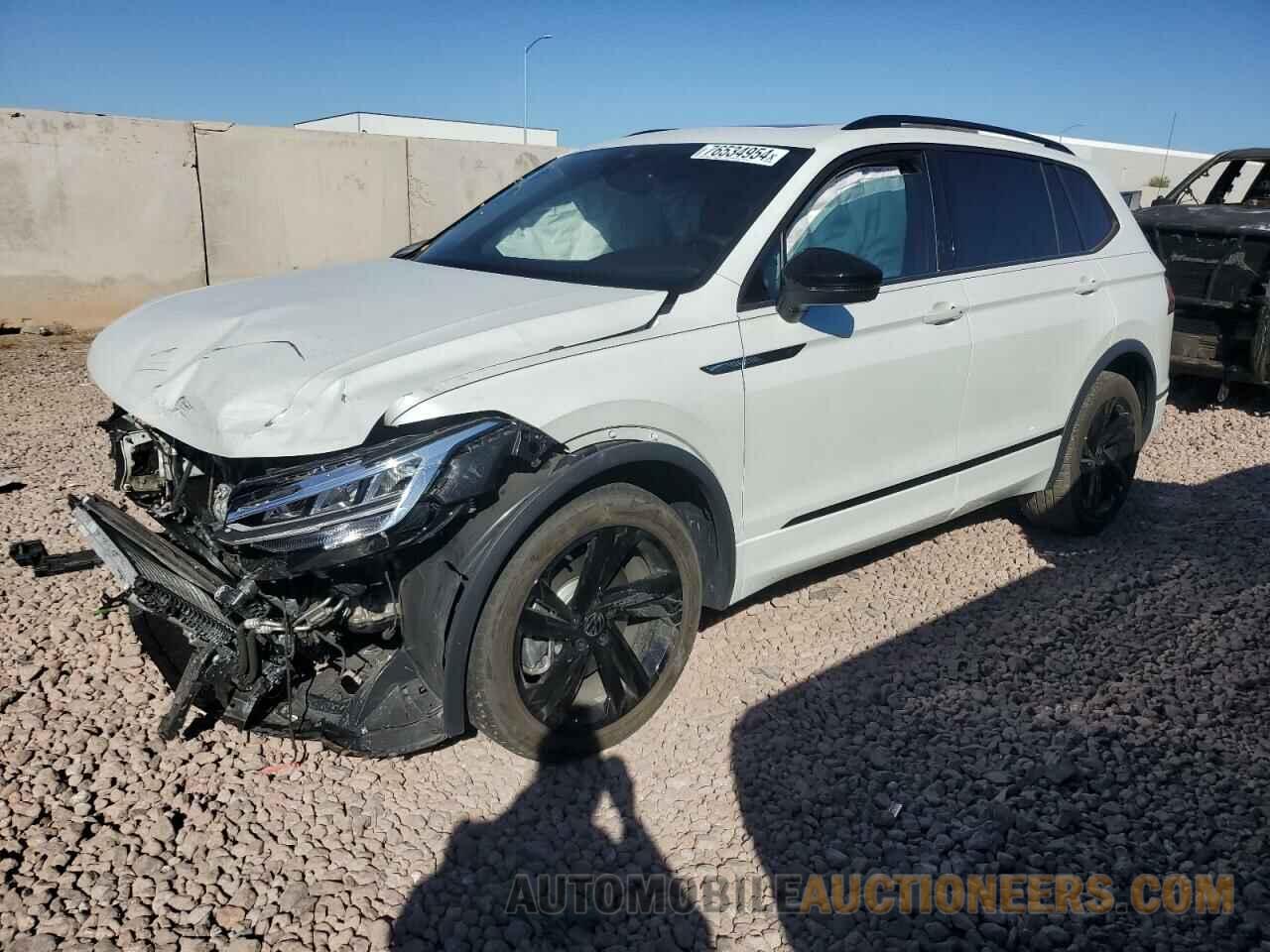 3VVCB7AXXPM048044 VOLKSWAGEN TIGUAN 2023