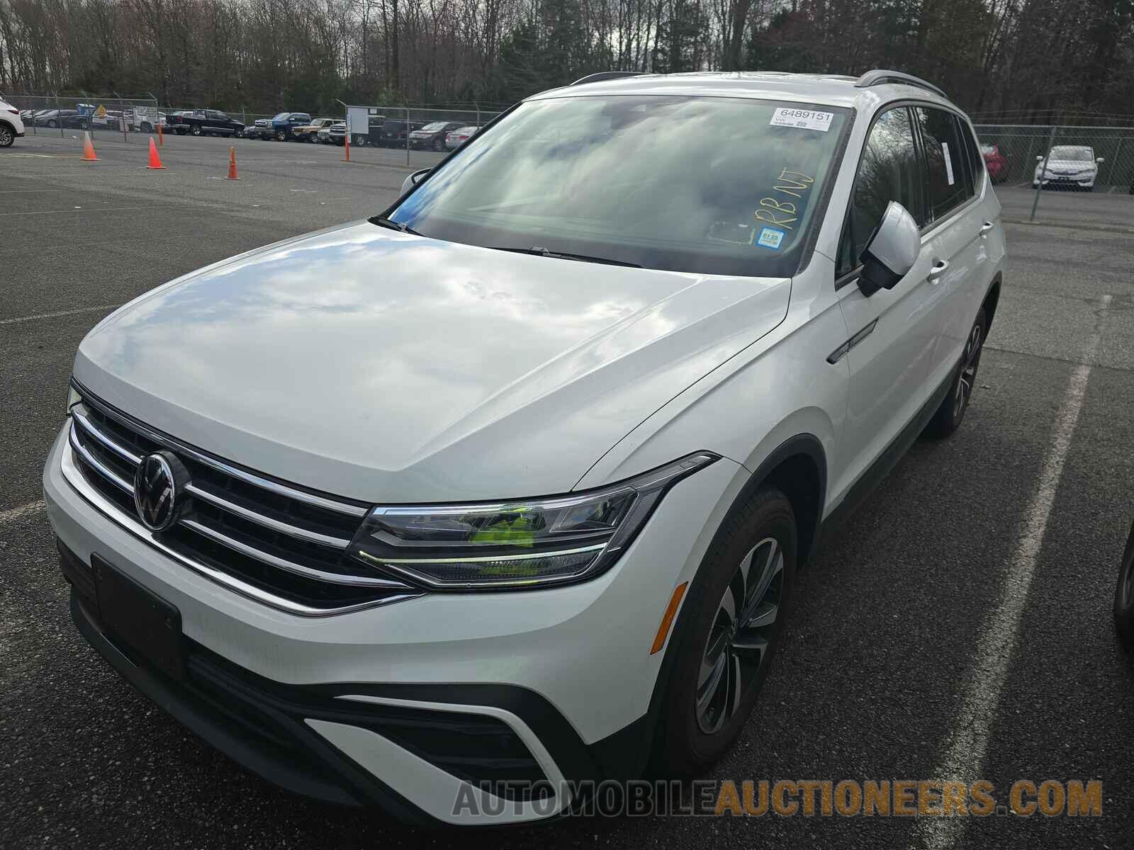 3VVFB7AX9PM032771 Volkswagen Tiguan 2023