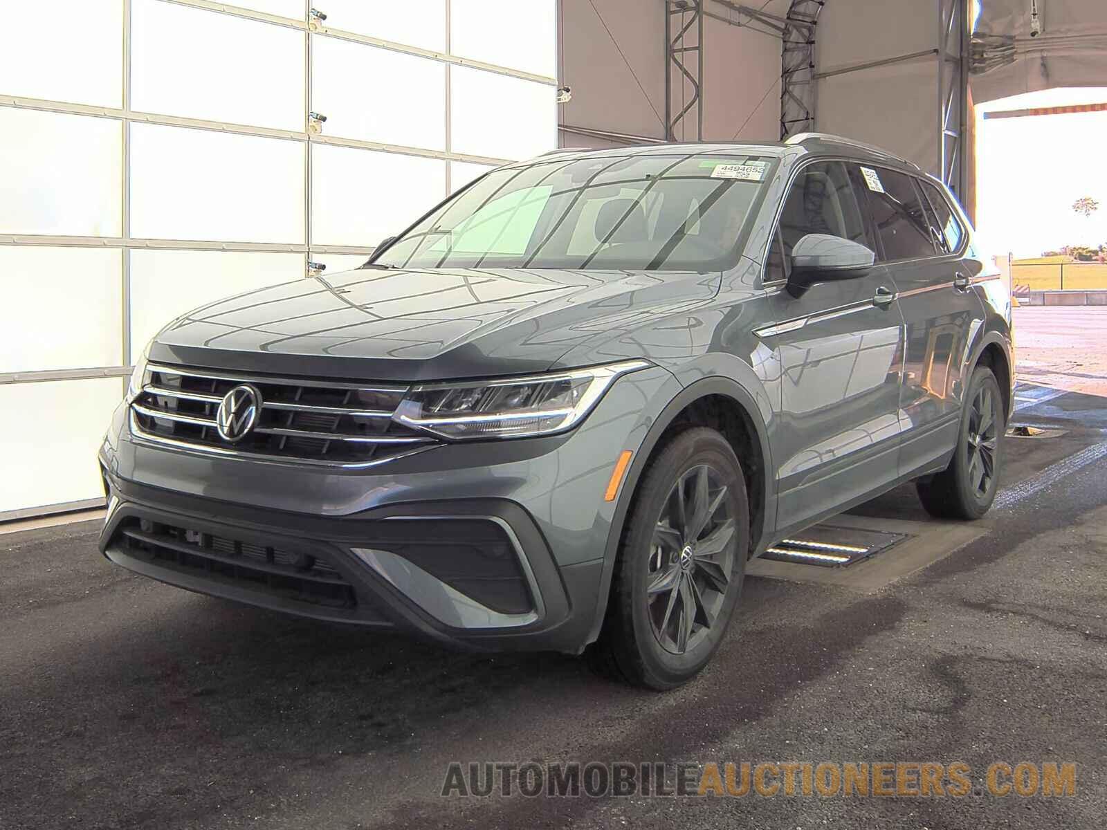 3VVMB7AX6RM064555 Volkswagen Tiguan 2024