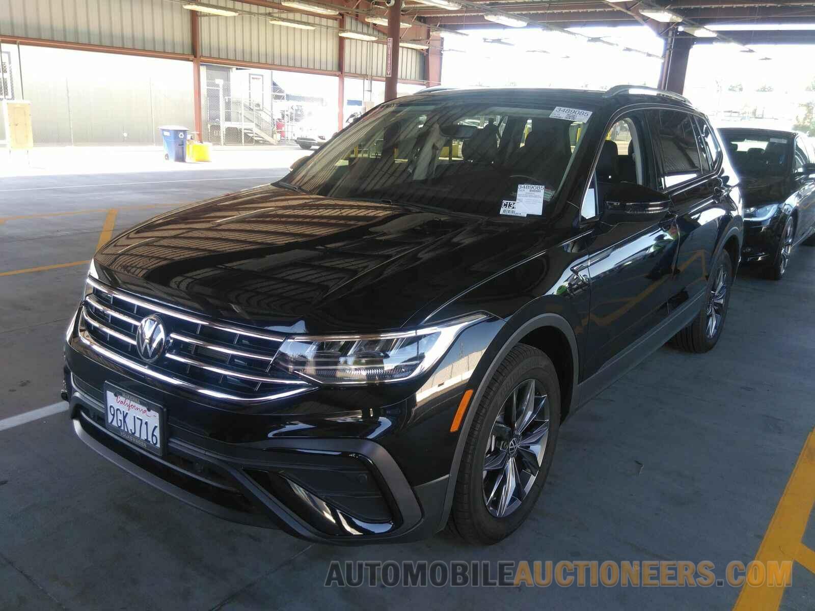 3VVNB7AX5PM067075 Volkswagen Tiguan 2023