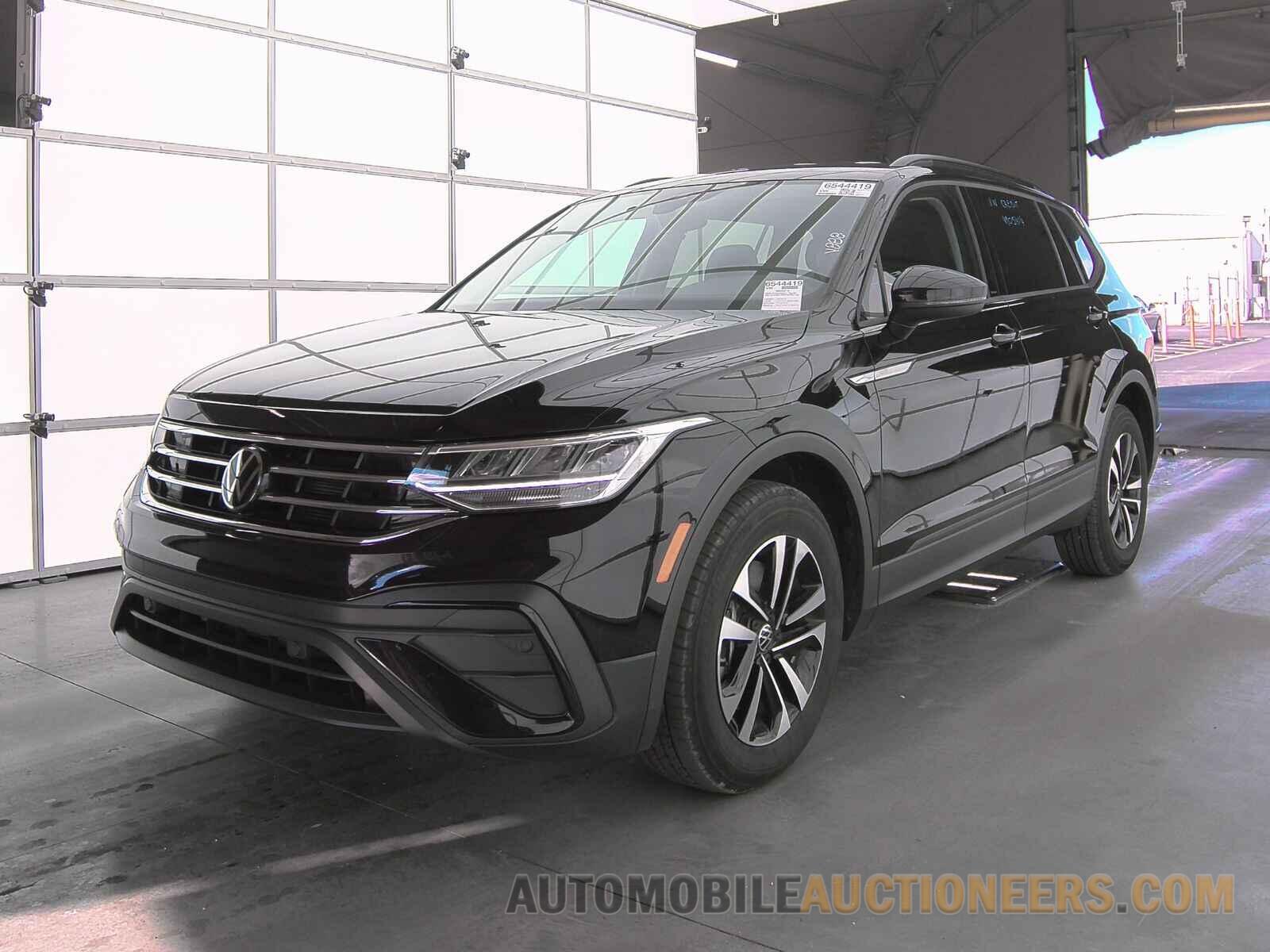 3VVRB7AX6PM052165 Volkswagen Tiguan 2023