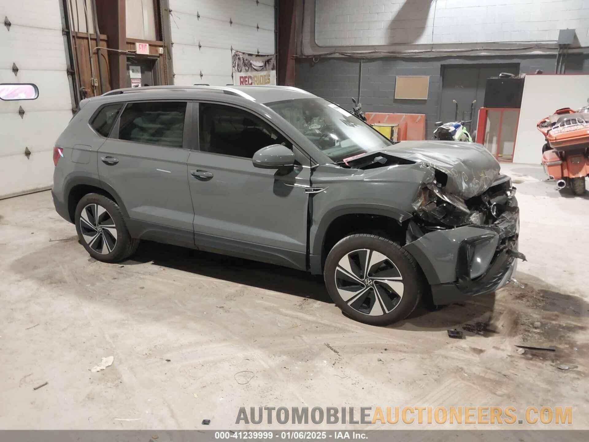 3VVUX7B27RM020438 VOLKSWAGEN TAOS 2024