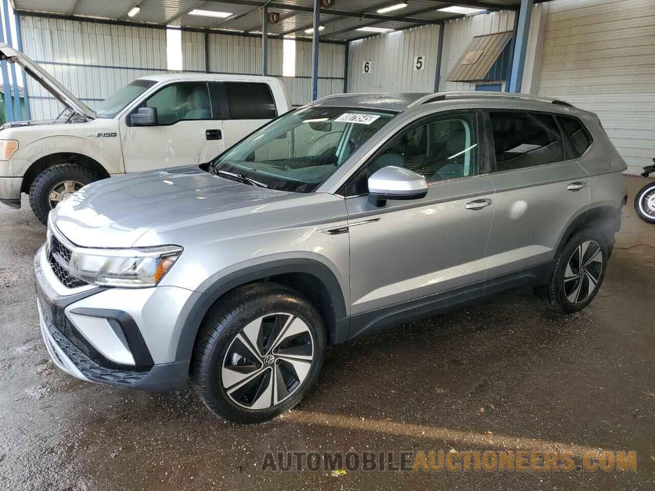 3VVUX7B28RM057403 VOLKSWAGEN TAOS SE 2024