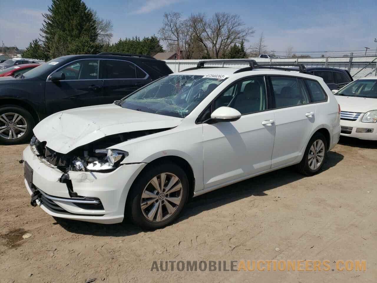 3VW117AU3JM762729 VOLKSWAGEN GOLF 2018