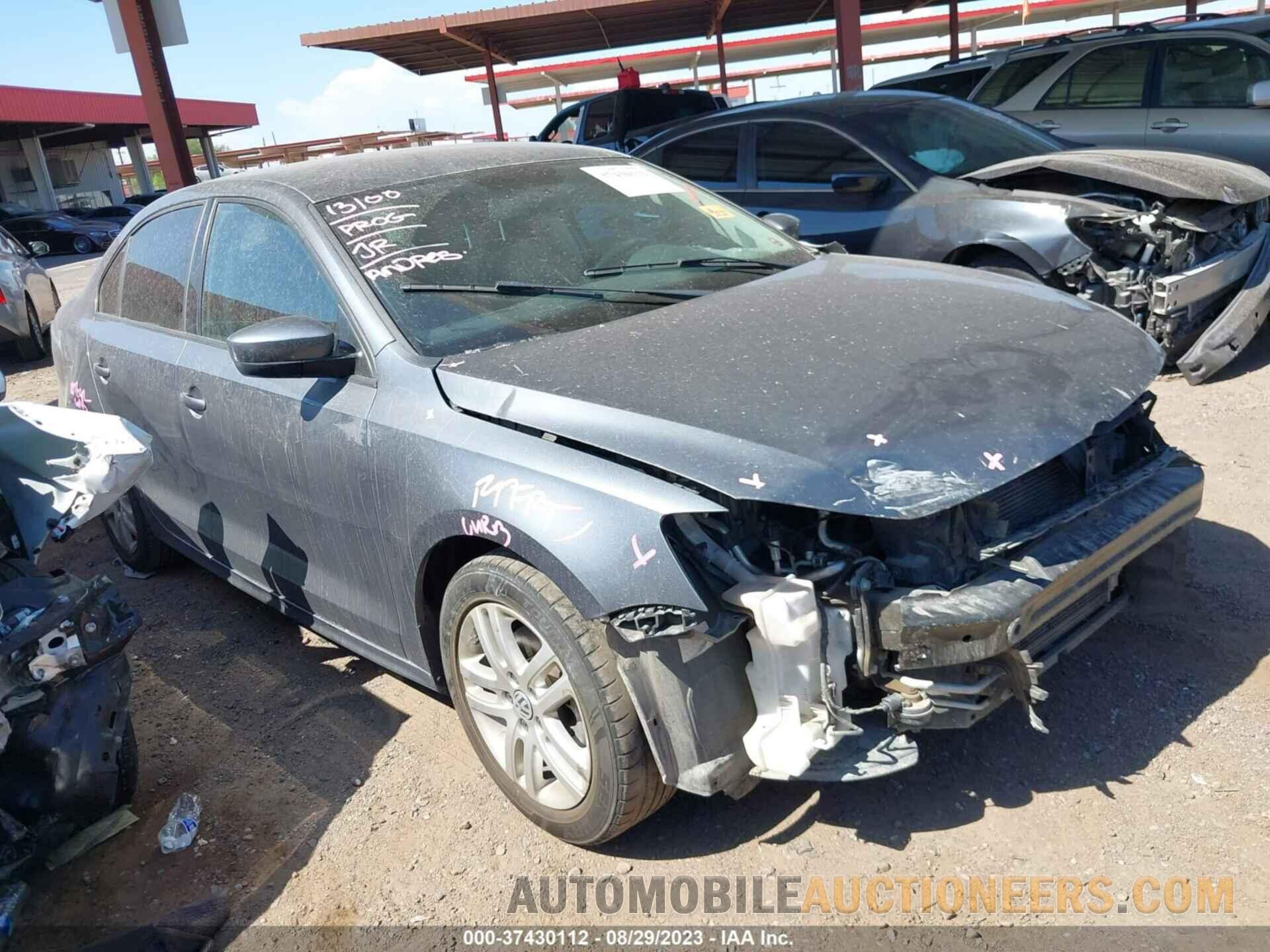 3VW167AJ1JM214901 VOLKSWAGEN JETTA 2018