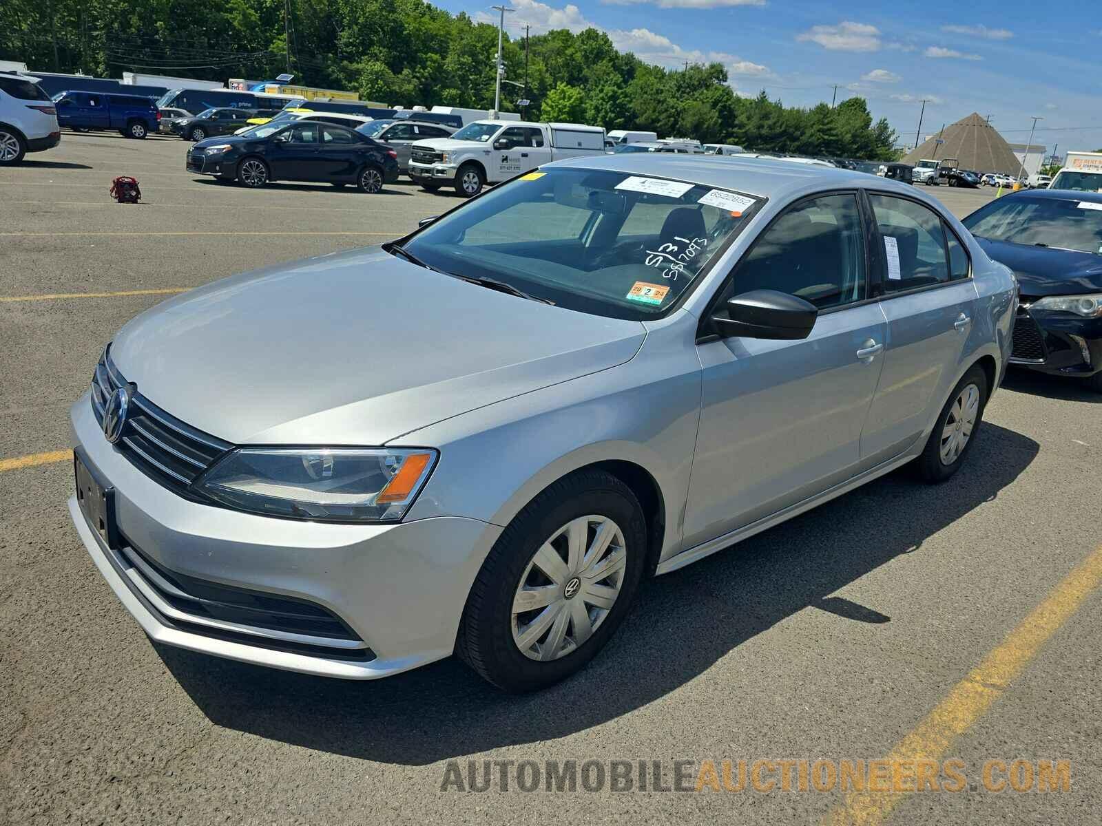 3VW1K7AJ0FM255958 Volkswagen Jetta 2015