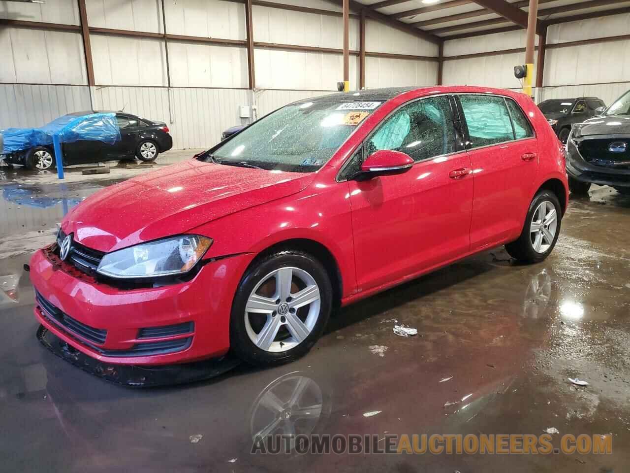 3VW217AU0HM033943 VOLKSWAGEN GOLF 2017