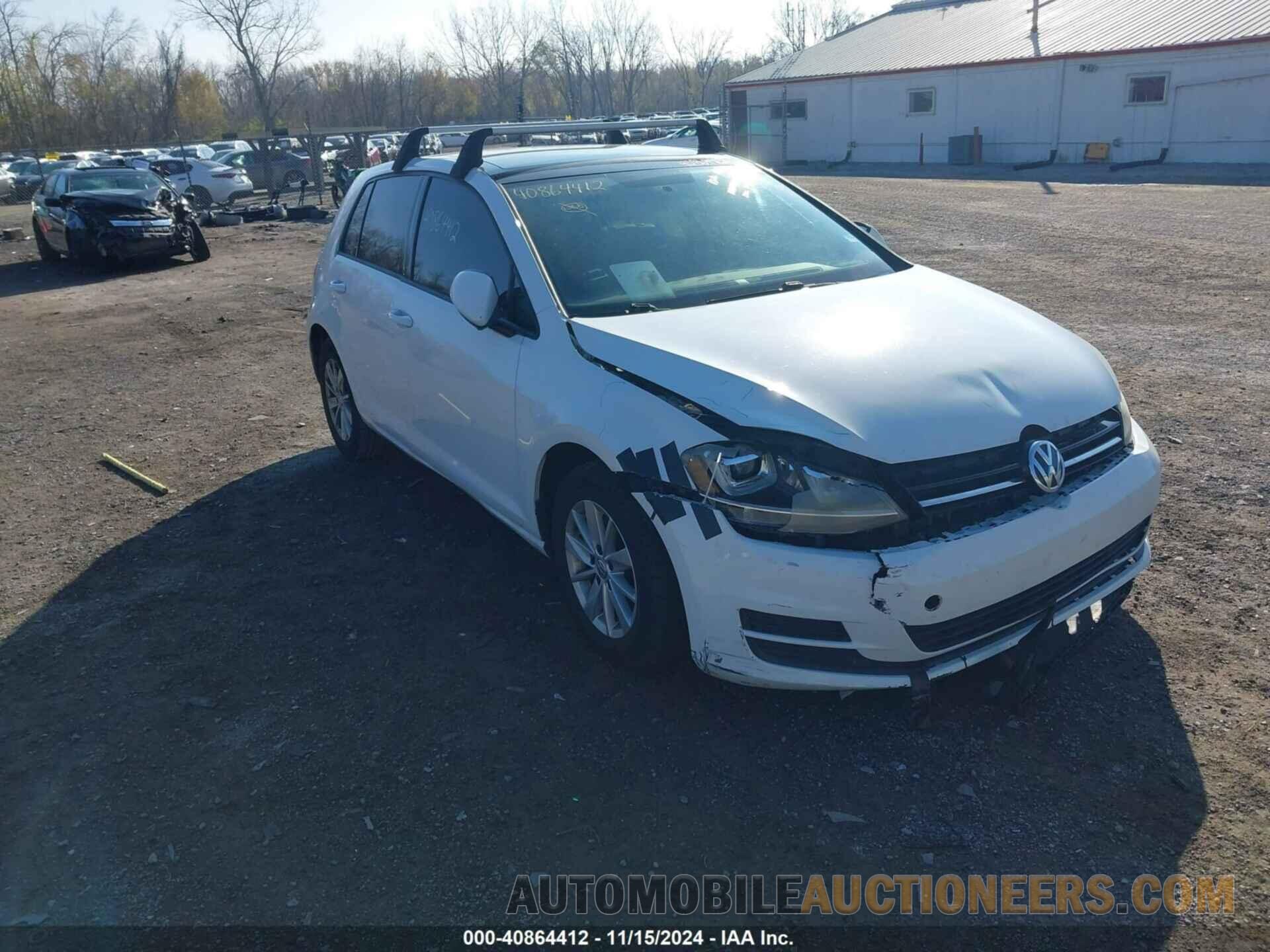 3VW217AU3FM009388 VOLKSWAGEN GOLF 2015