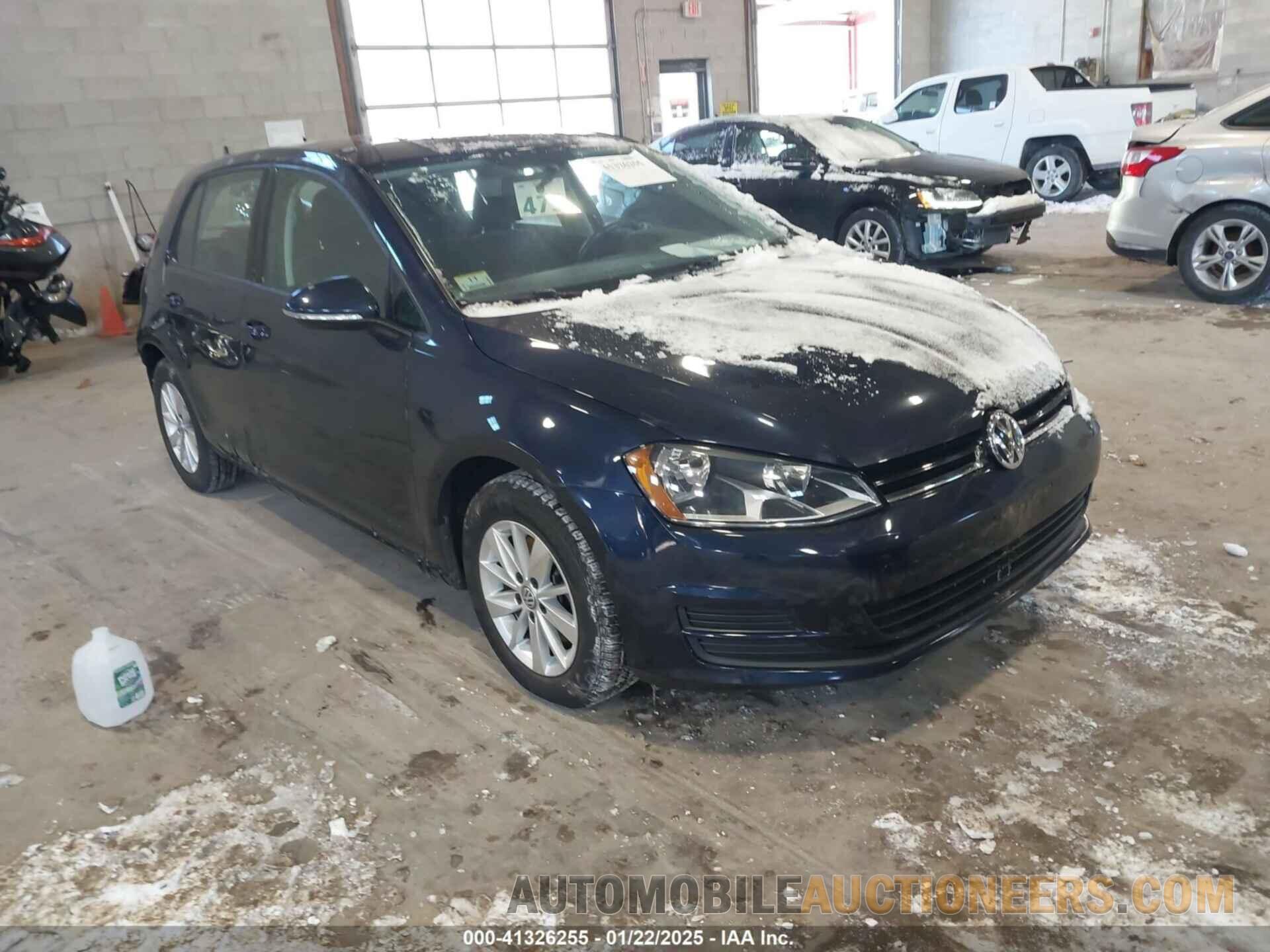 3VW217AU4HM006079 VOLKSWAGEN GOLF 2017