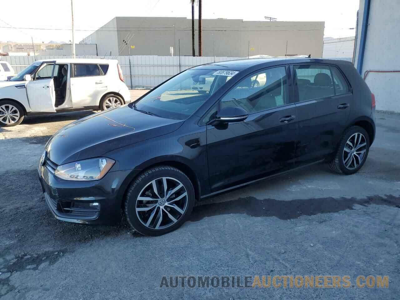 3VW217AU6HM042873 VOLKSWAGEN GOLF 2017