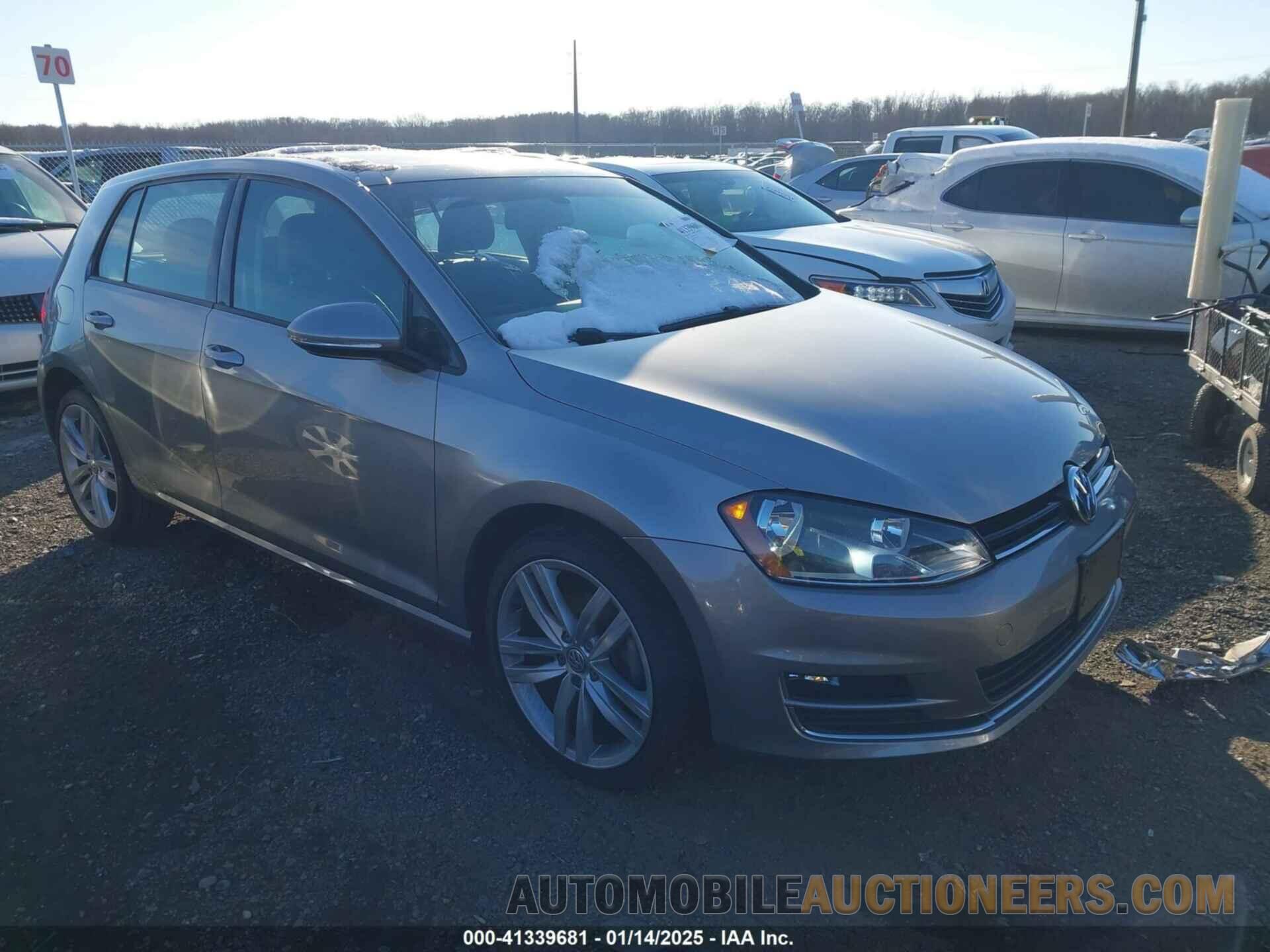 3VW217AU7HM017299 VOLKSWAGEN GOLF 2017