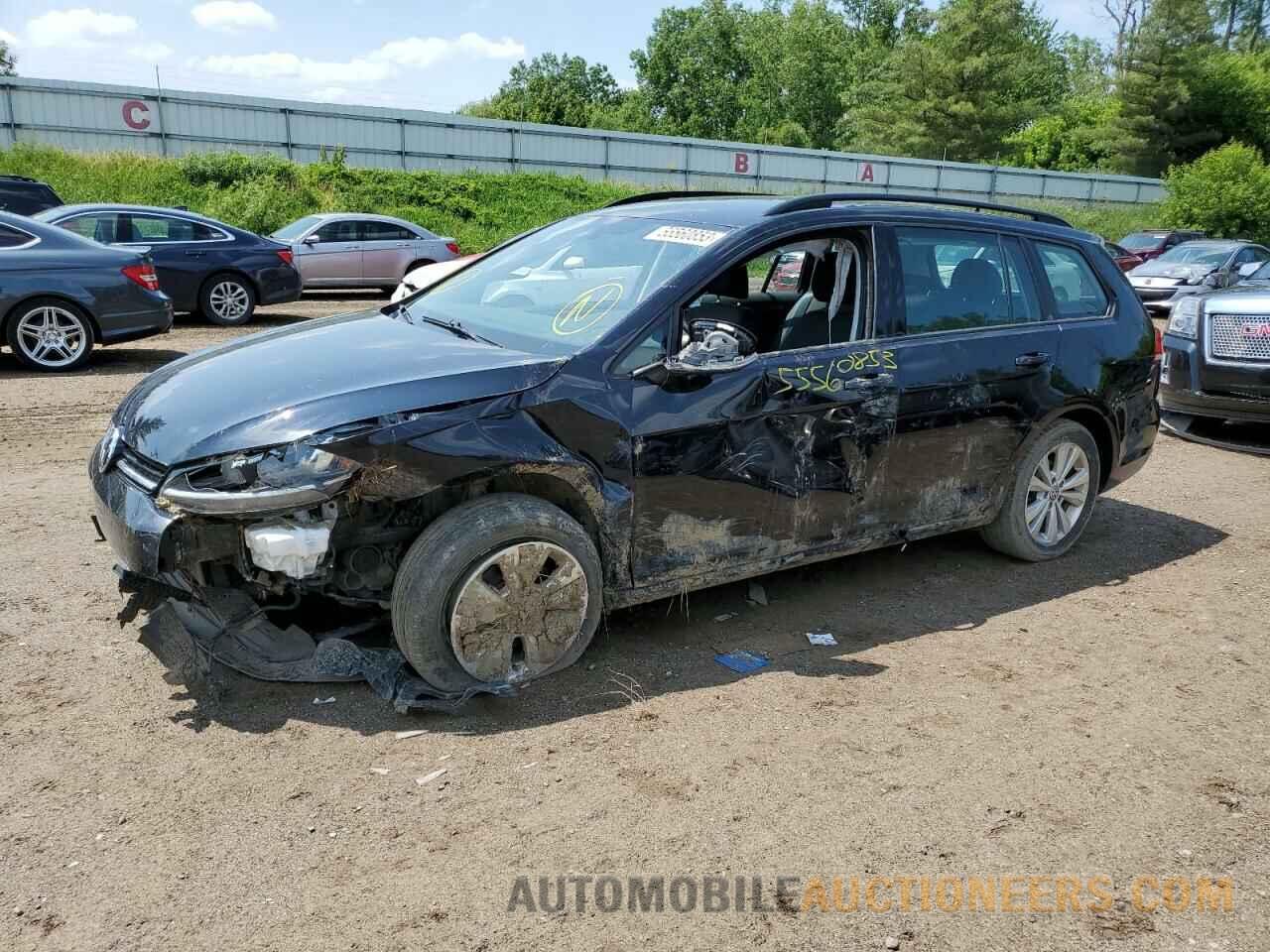 3VW217AU7JM757280 VOLKSWAGEN GOLF 2018