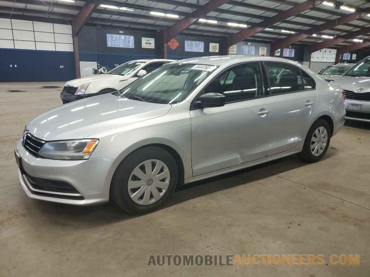 3VW267AJ5GM329904 VOLKSWAGEN JETTA 2016