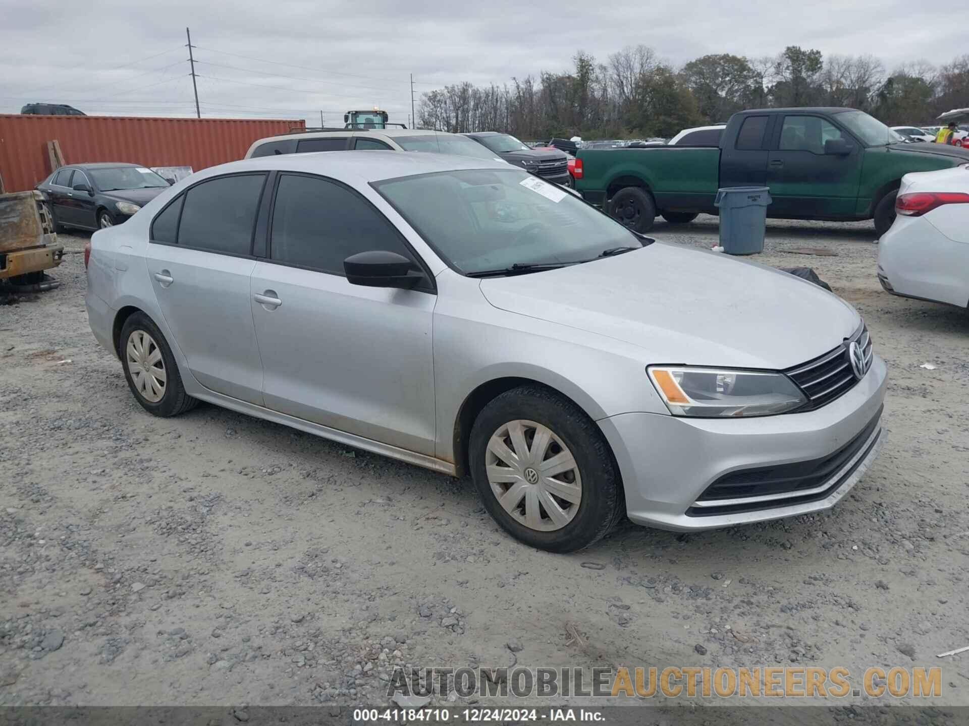 3VW267AJ8GM223561 VOLKSWAGEN JETTA 2016