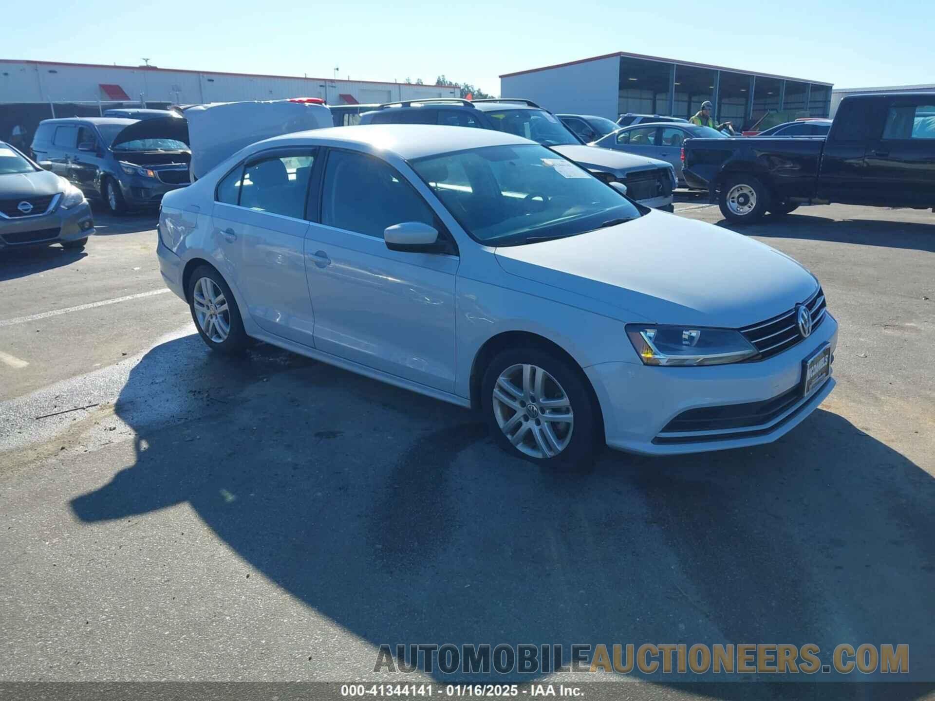 3VW2B7AJ0HM240402 VOLKSWAGEN JETTA 2017