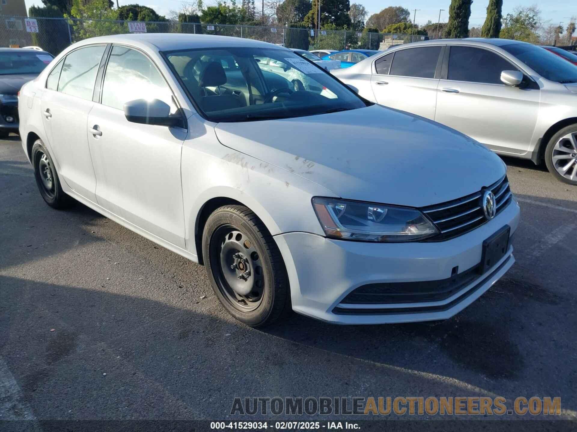 3VW2B7AJ0HM302476 VOLKSWAGEN JETTA 2017