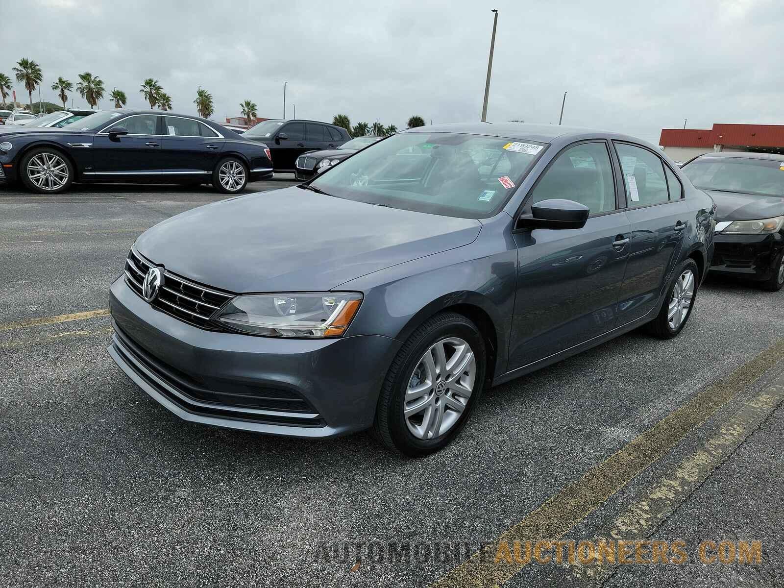 3VW2B7AJ0JM215215 Volkswagen Jetta 2018