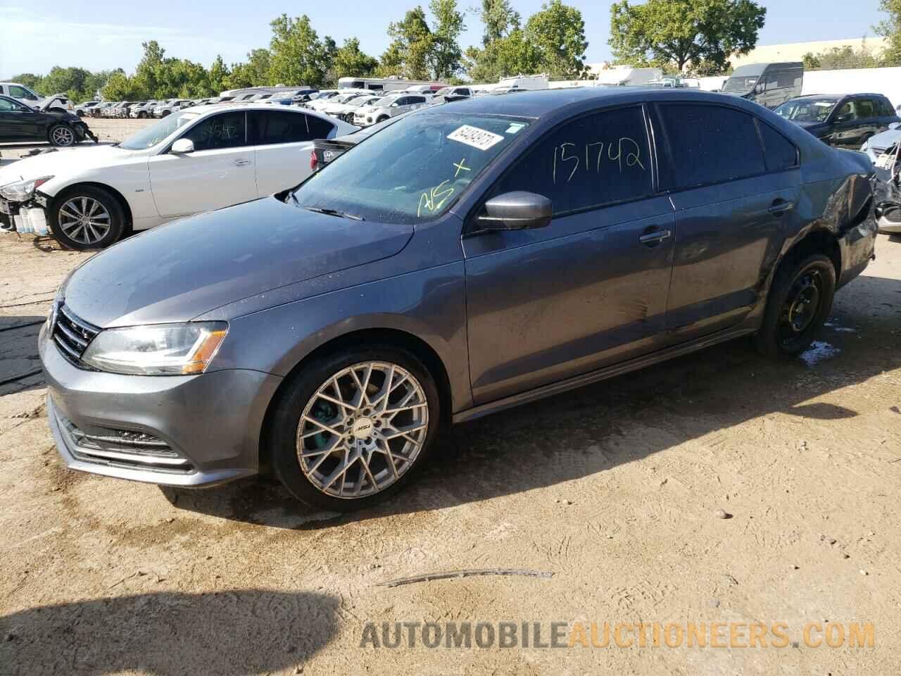 3VW2B7AJ1JM215546 VOLKSWAGEN JETTA 2018