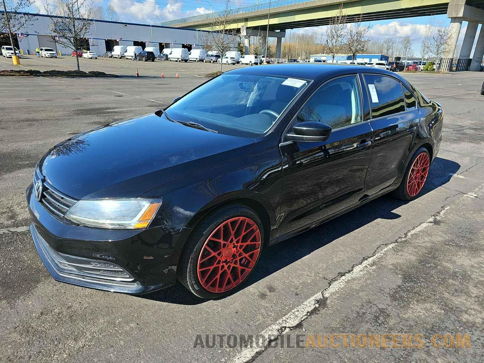 3VW2B7AJ1JM219032 Volkswagen Jetta 2018