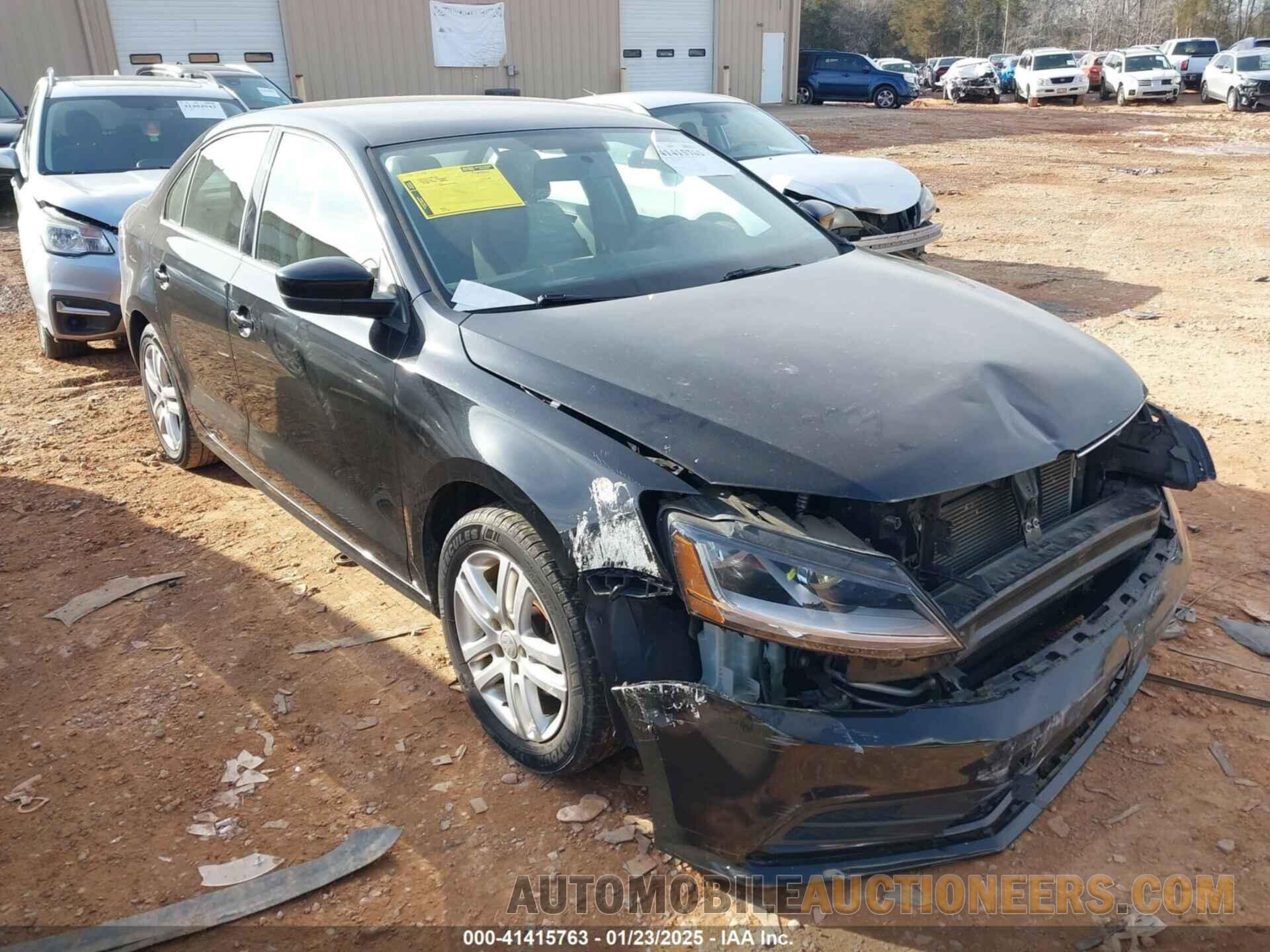 3VW2B7AJ1JM231276 VOLKSWAGEN JETTA 2018