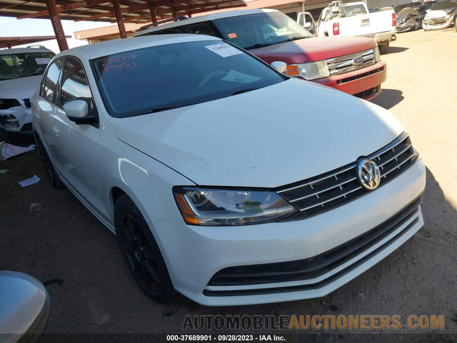 3VW2B7AJ1JM236008 VOLKSWAGEN JETTA 2018