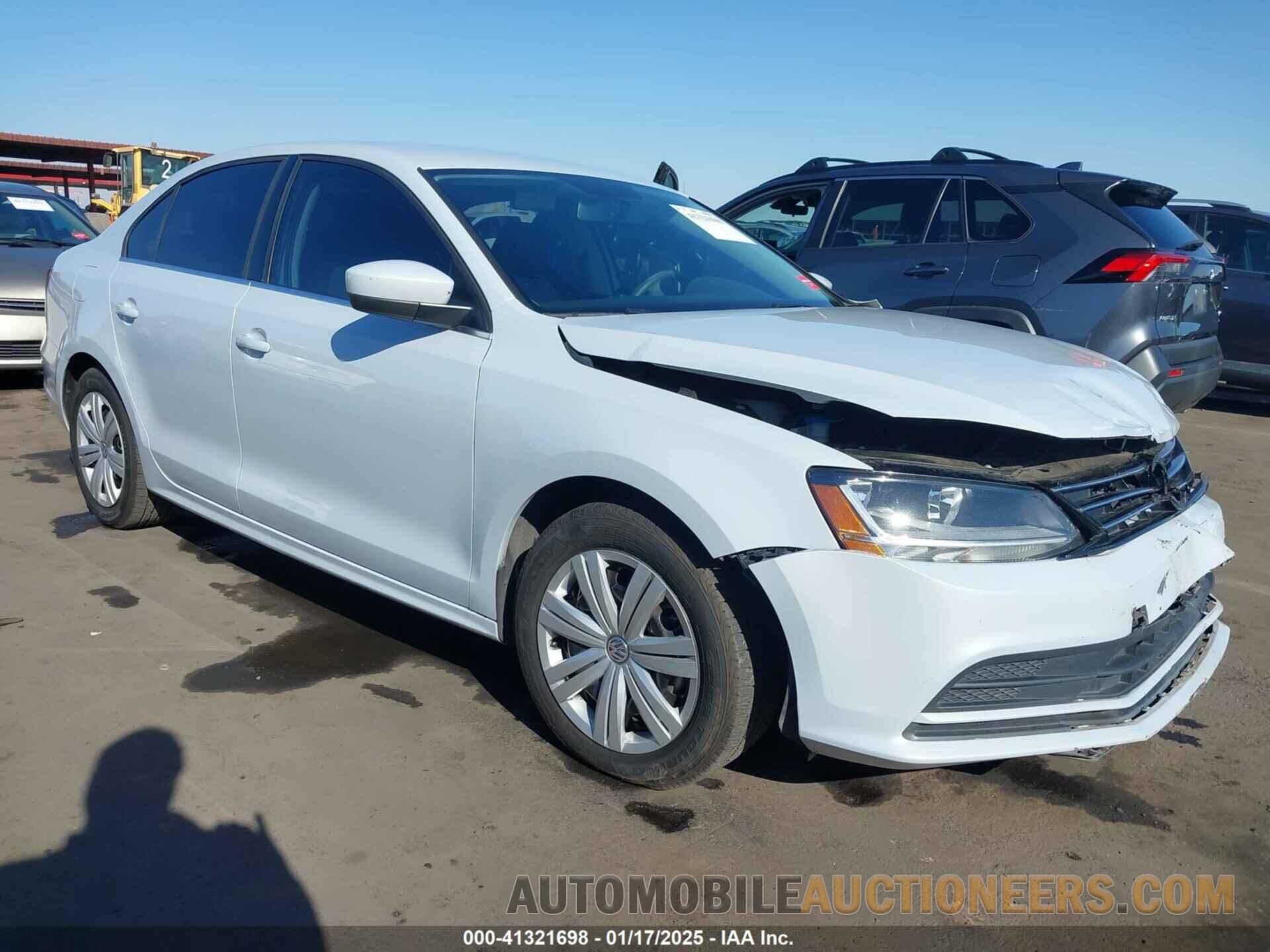 3VW2B7AJ2HM393587 VOLKSWAGEN JETTA 2017