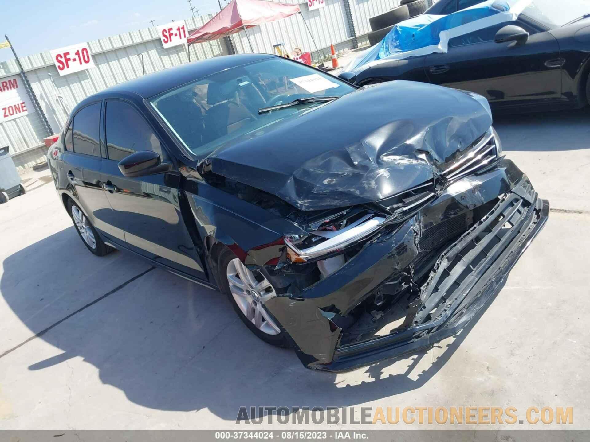 3VW2B7AJ2JM207407 VOLKSWAGEN JETTA 2018