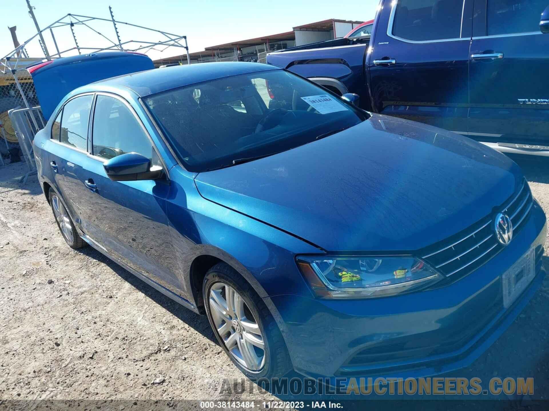 3VW2B7AJ2JM209285 VOLKSWAGEN JETTA 2018