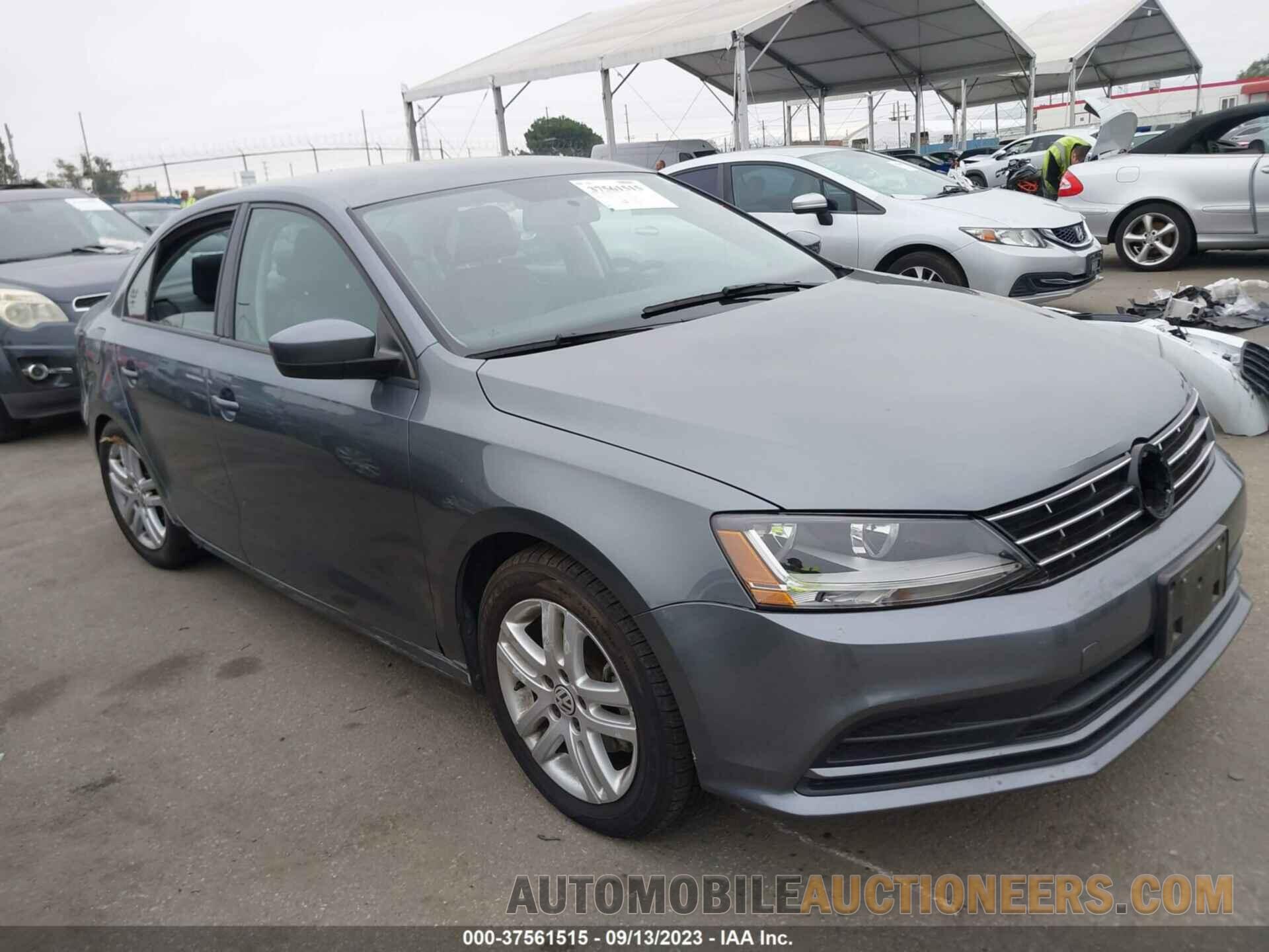 3VW2B7AJ3JM261010 VOLKSWAGEN JETTA 2018