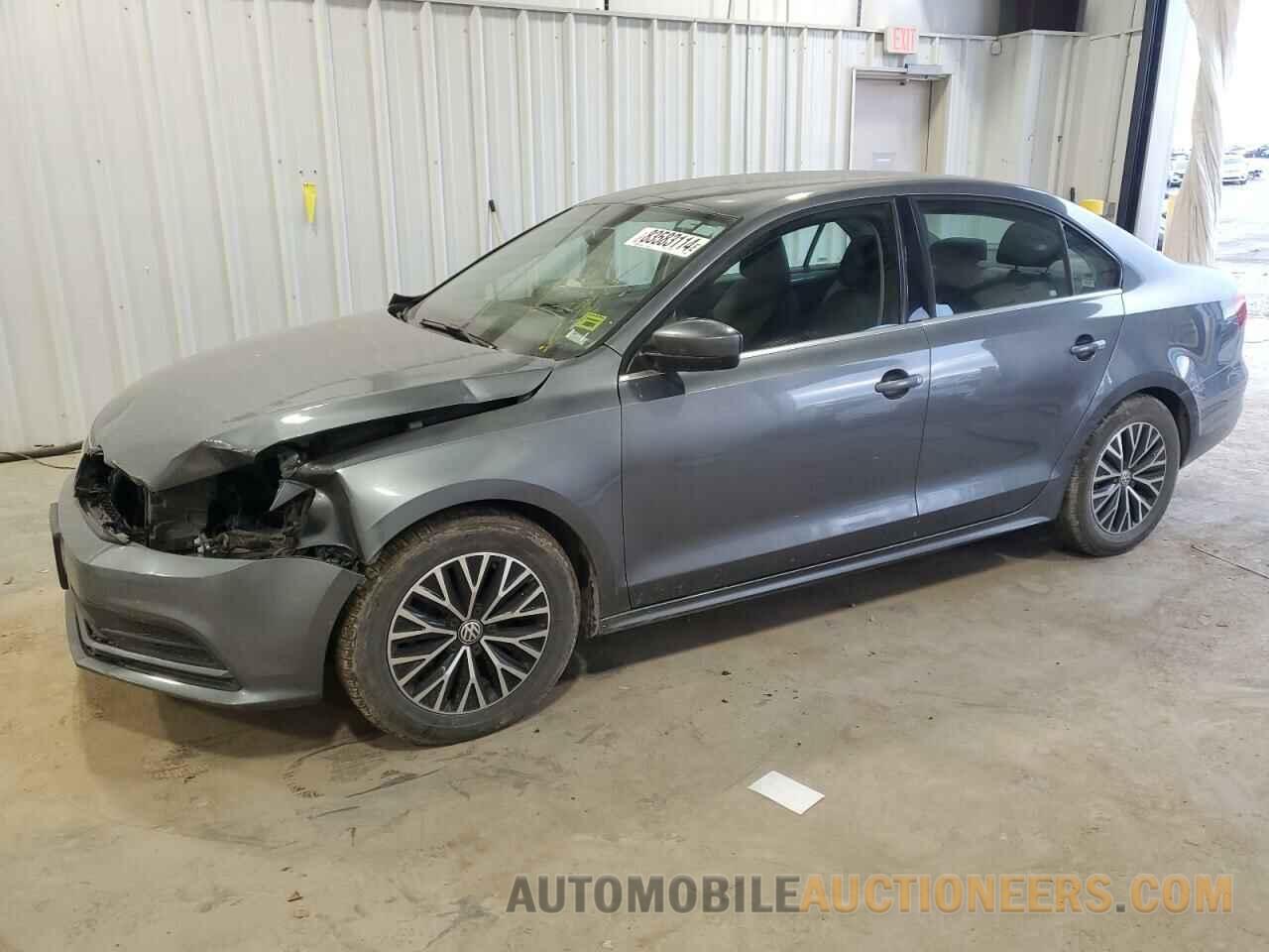 3VW2B7AJ5HM380610 VOLKSWAGEN JETTA 2017