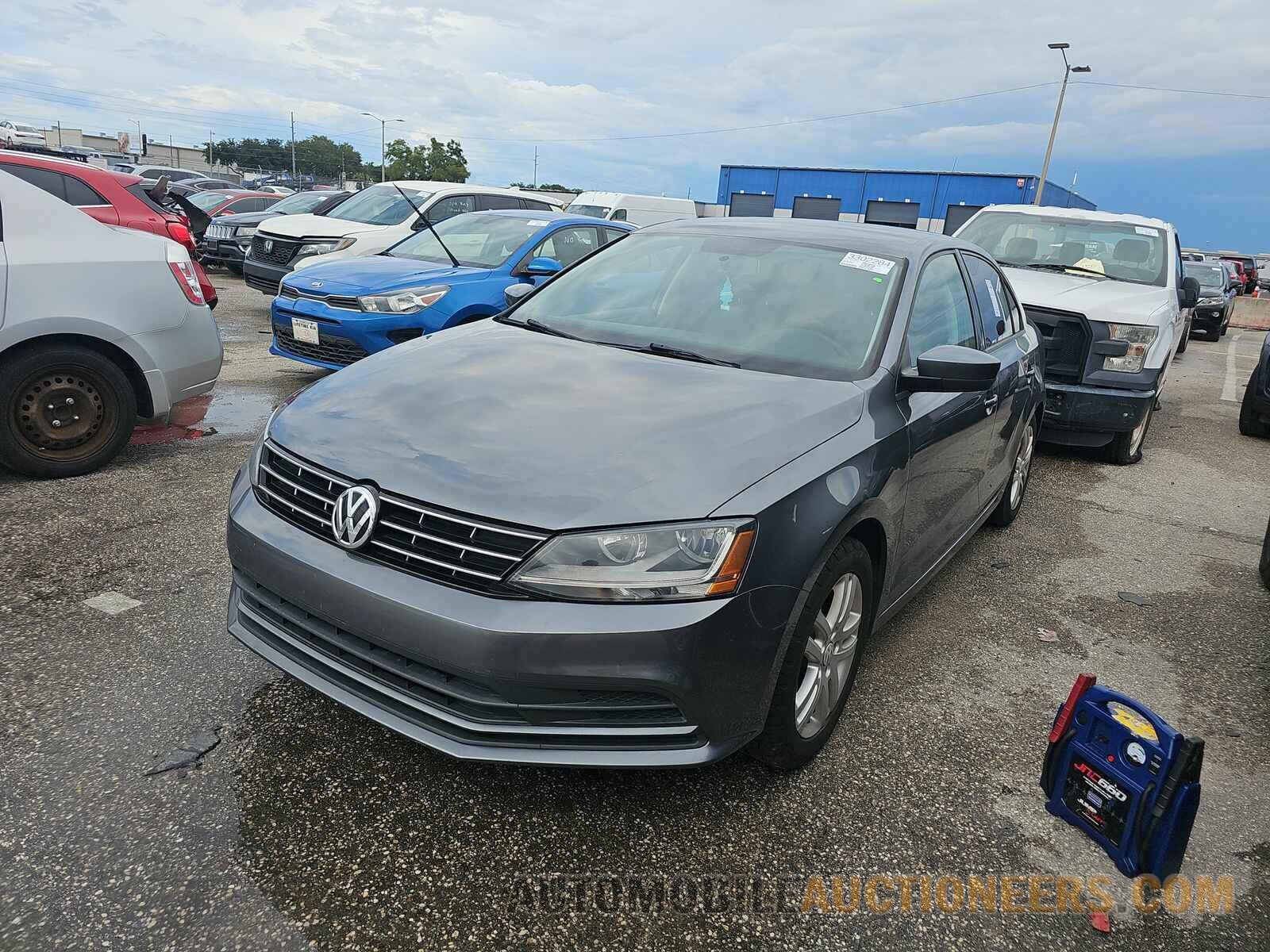 3VW2B7AJ5JM248792 Volkswagen Jetta 2018