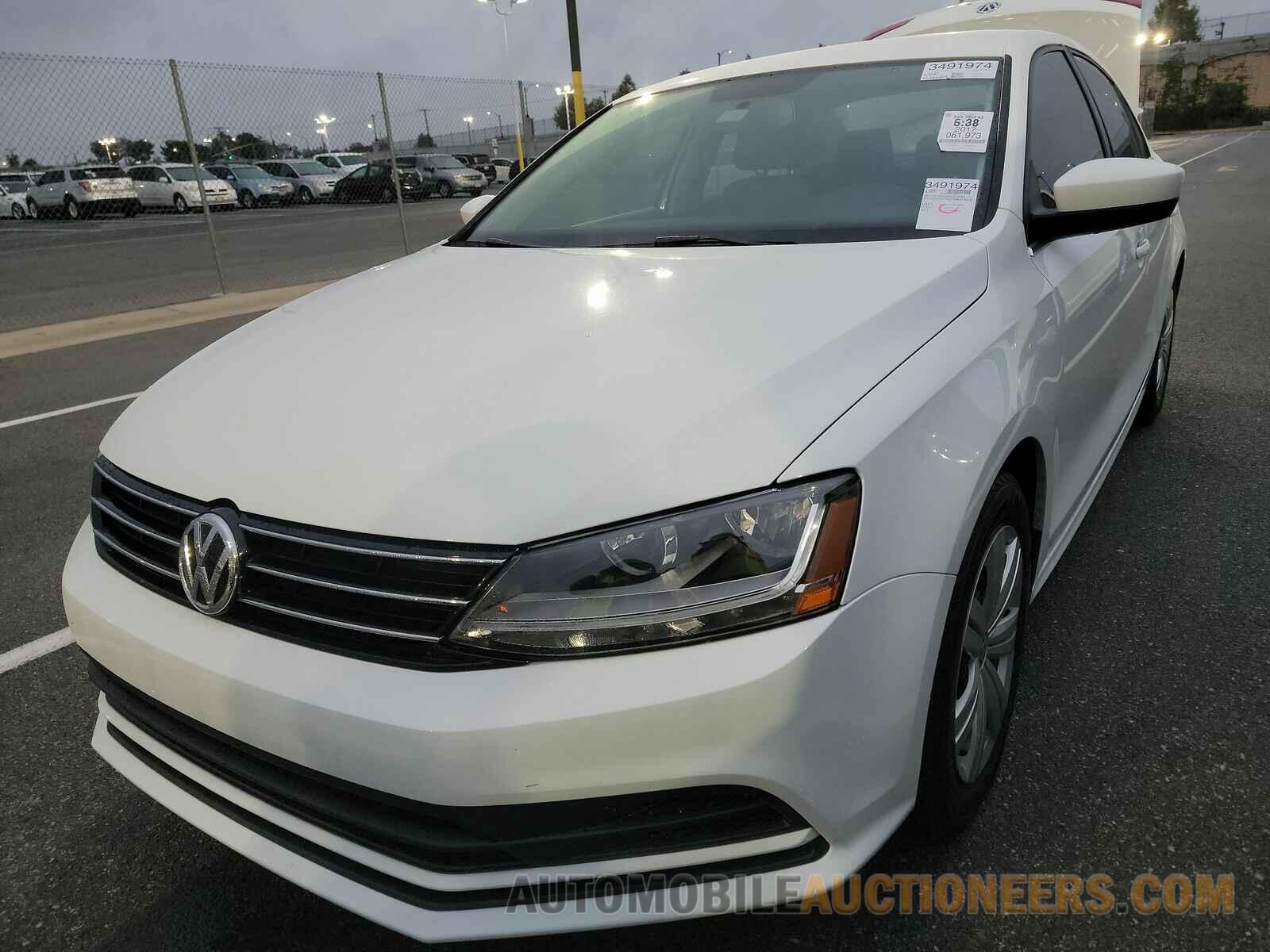 3VW2B7AJ7HM414515 Volkswagen Jetta 2017